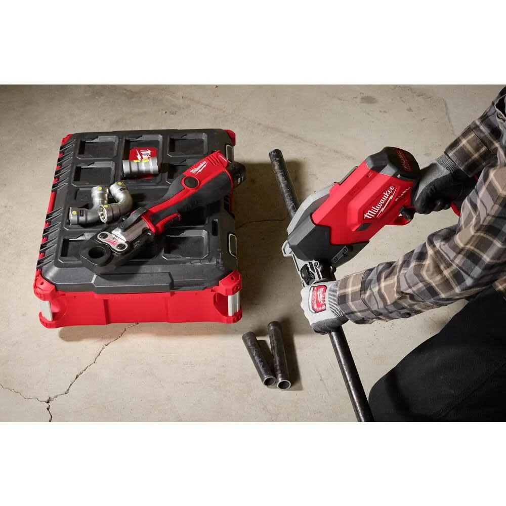 Milwaukee 3469-20 M18 FUEL 18V ½”-1” Steel Pipe Cutter