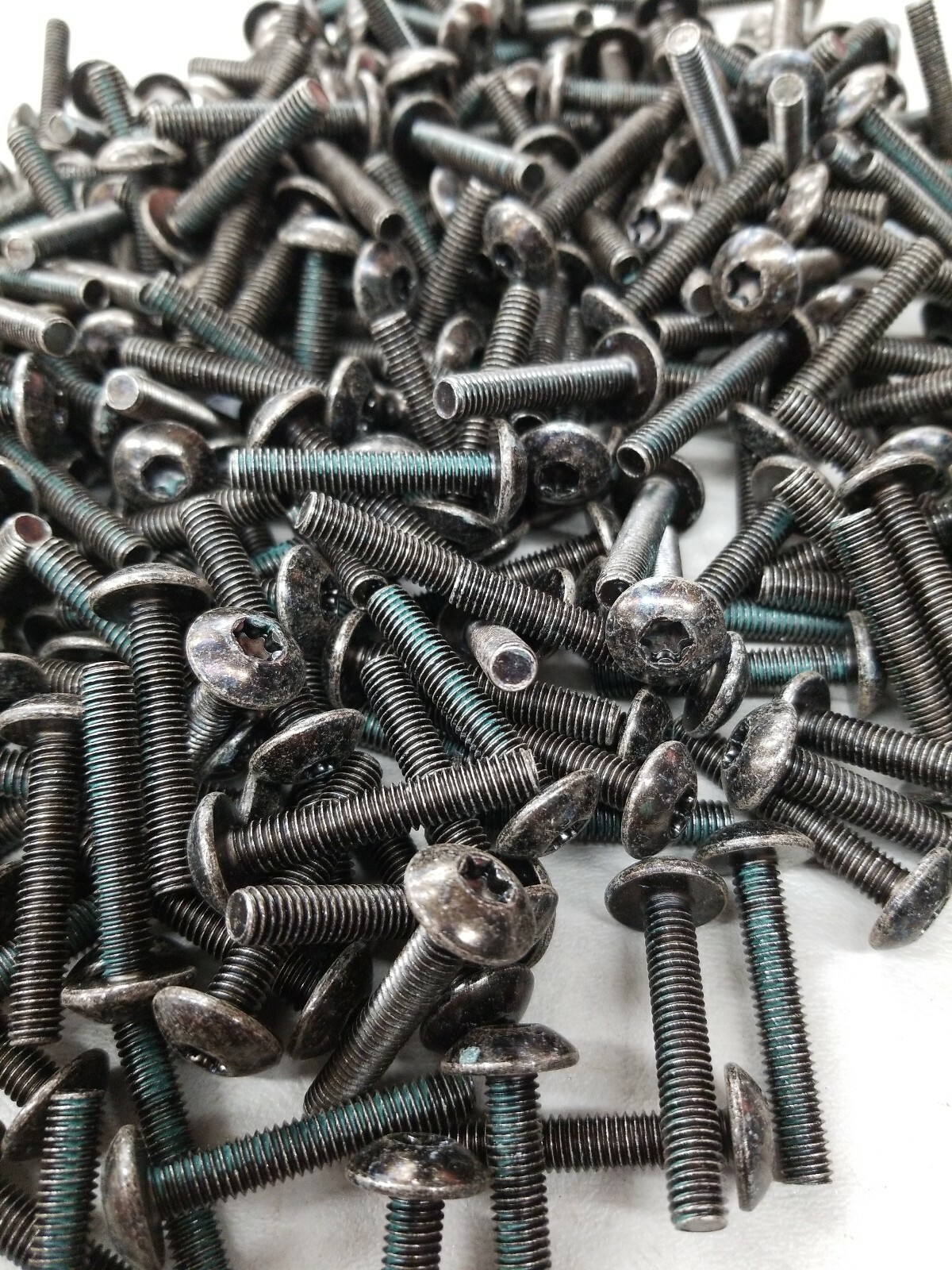 M6 x 1.0×35 mm 6 Lobe Truss Head Machine Screw Steel Cl 8.8(100pc)
