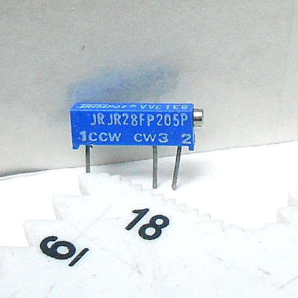 RJR28FP205P BOURNS VARIABLE RESISTOR 2 MEGOHMS/ .69 WATTS NEW OLD STOCK