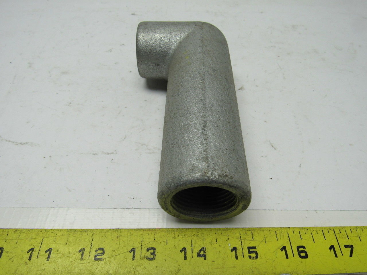 Crouse-Hinds LL37 x 1″ NPT Cast Malleable Iron Threaded Conduit Body Lot Of 3