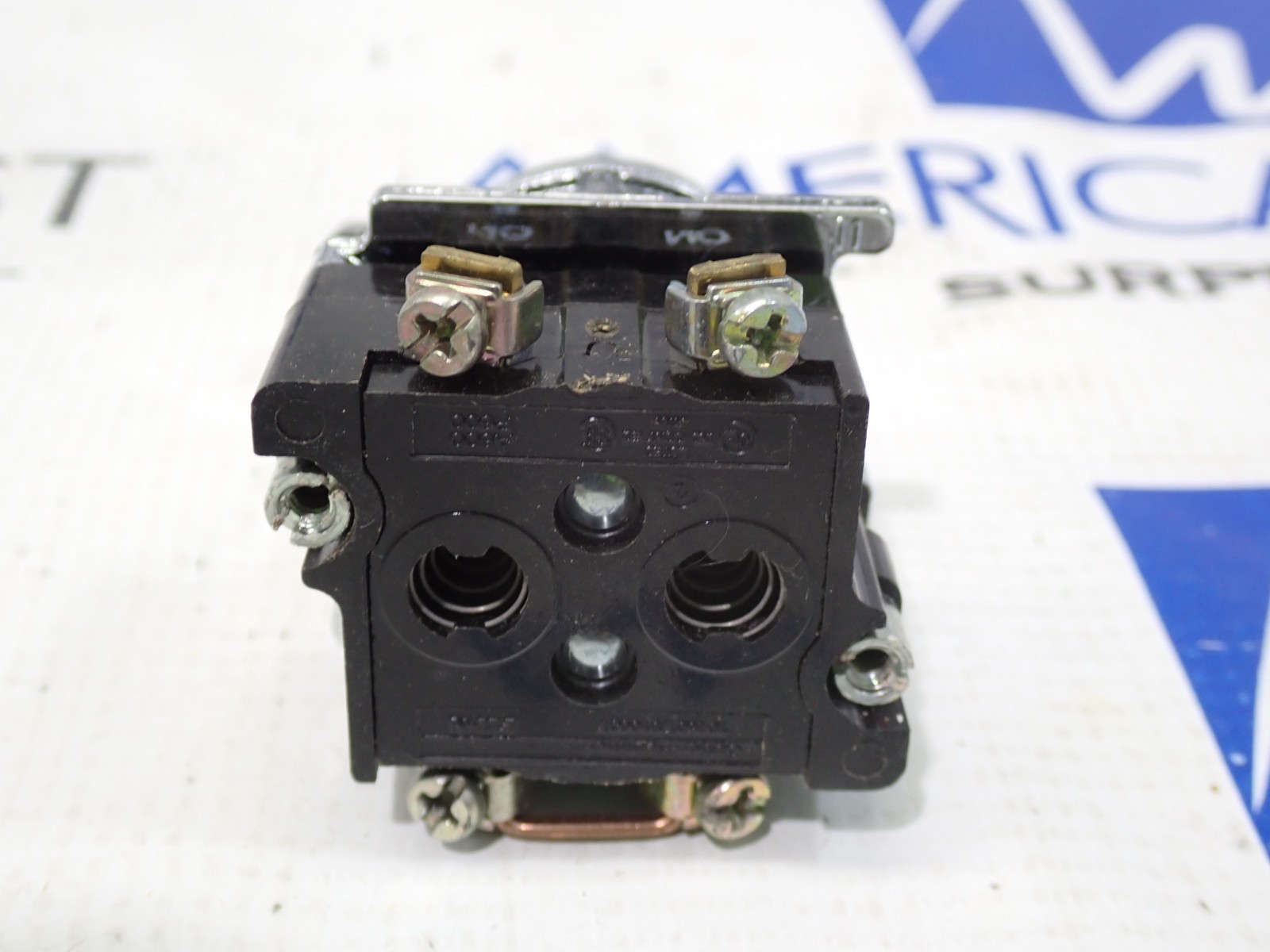 Cutler Hammer 10250T21LB 3 position maintained W/2 NO Contact Block