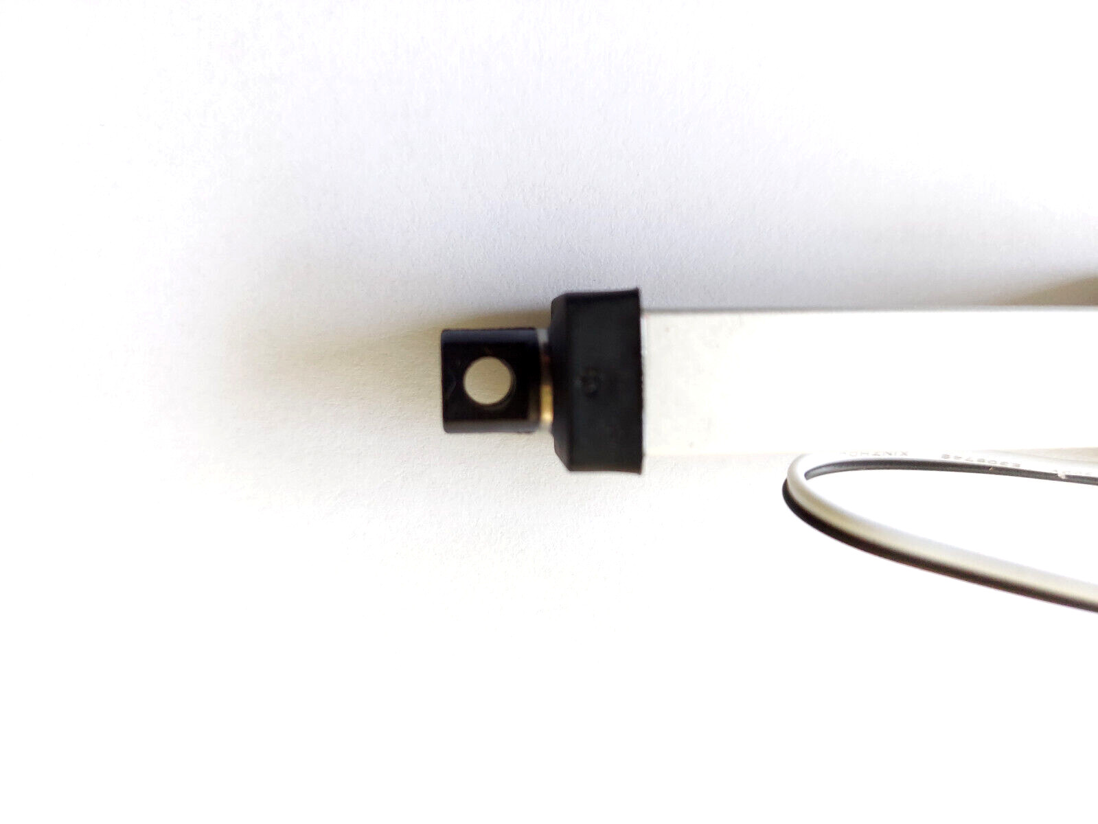 12 VDC Linear actuator quite operation 2″ stroke