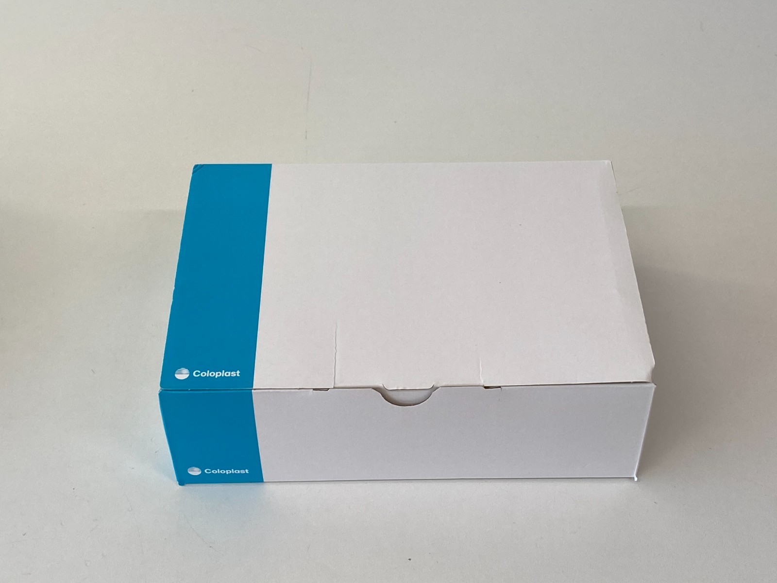 Box of 10 COLOPLAST SenSura Mio 10489 Exp.2027-03 (*DD31)