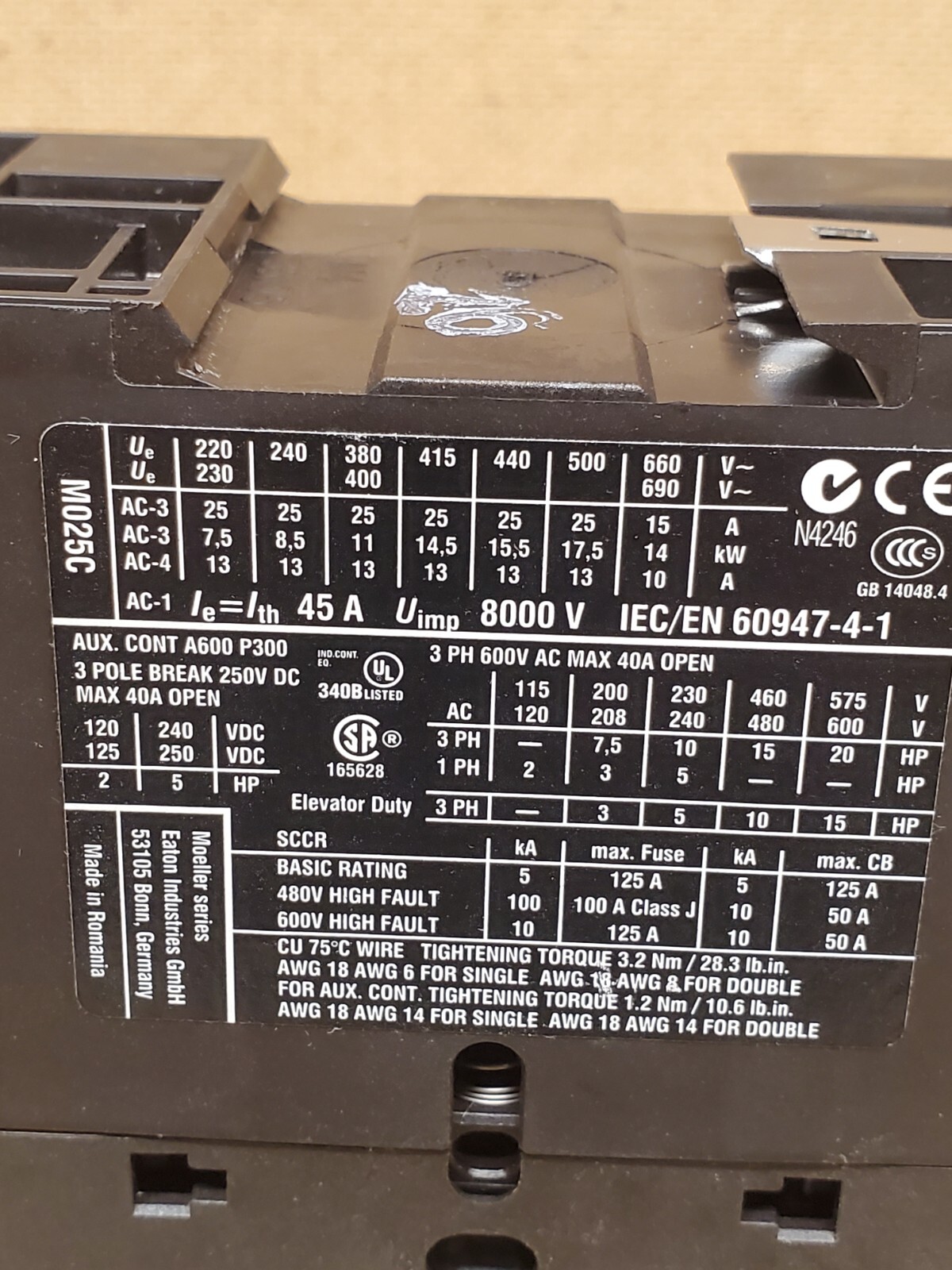 Eaton DIL M25-01 XTCE025C01 w/ Auxiliary Contact Module 24-27VDC – NEW