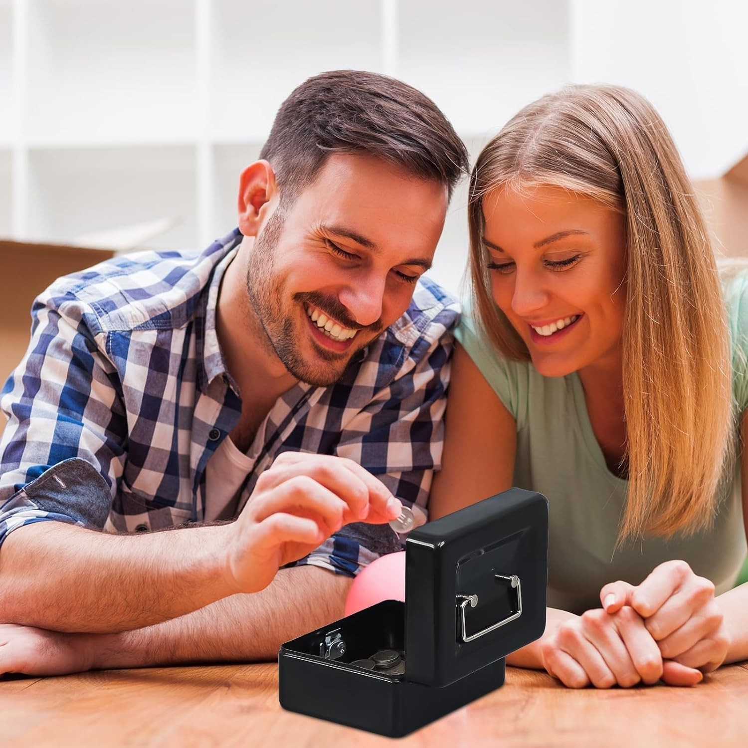 Durable Key Lock Cash Box – Scratch Resistant, Portable – 5.91×4.72×3.15 Black