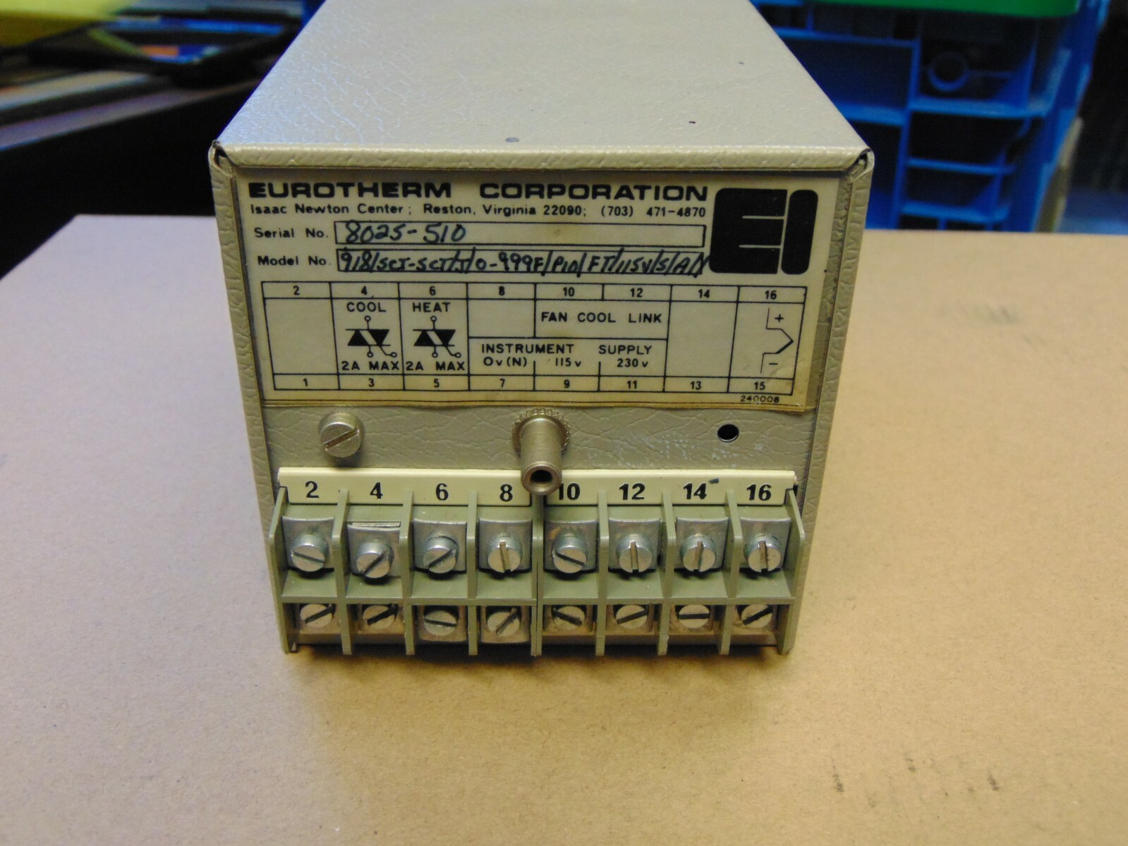 EUROTHERM 918 SCT-SCT/J/0-999F/P10/FT/115V/S/A// TEMPERATURE CONTROLLER