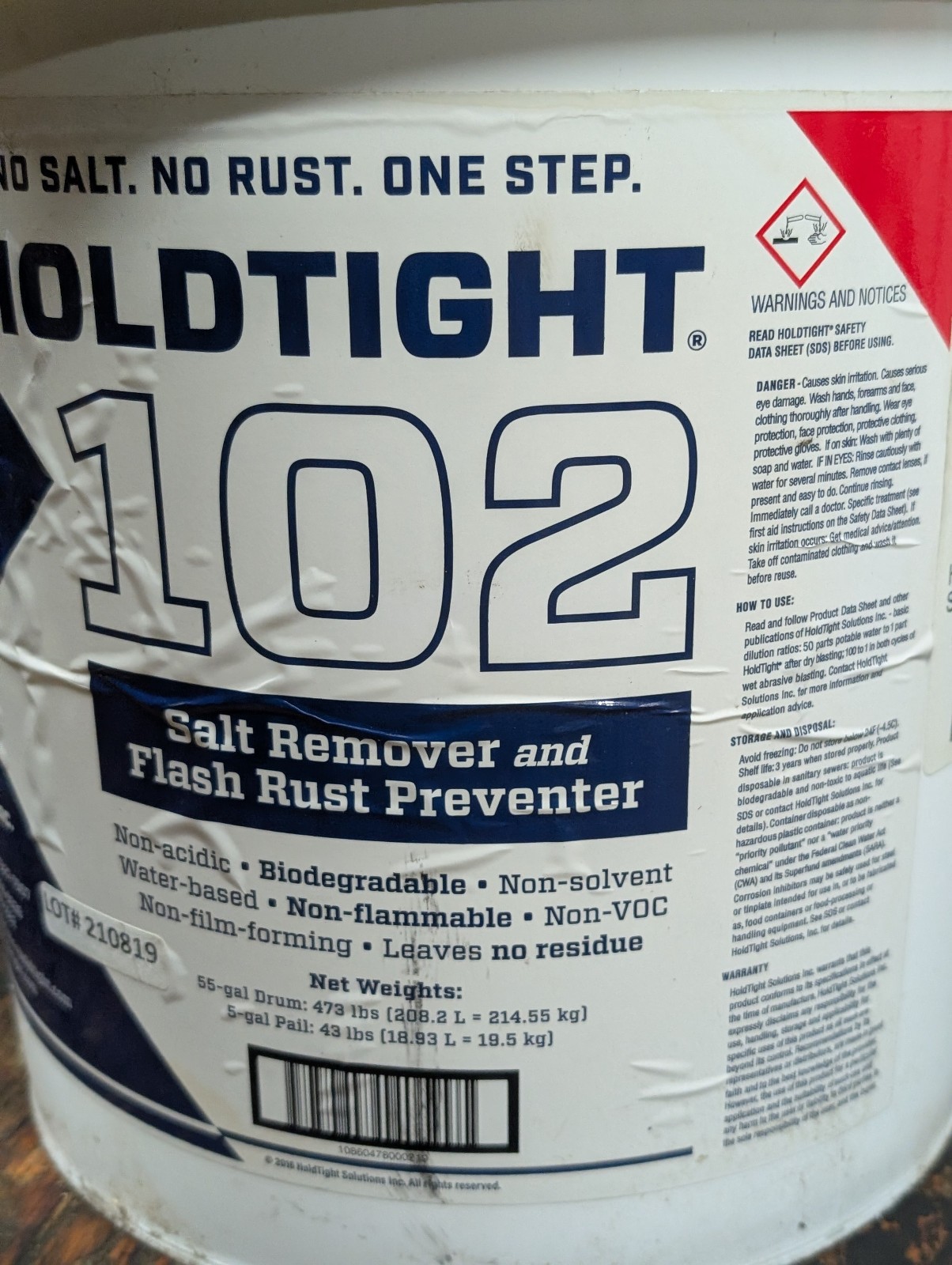HoldTight 102 Wet Blasting Additive Salt Removal & Flash Rust Prevention 5 GAL