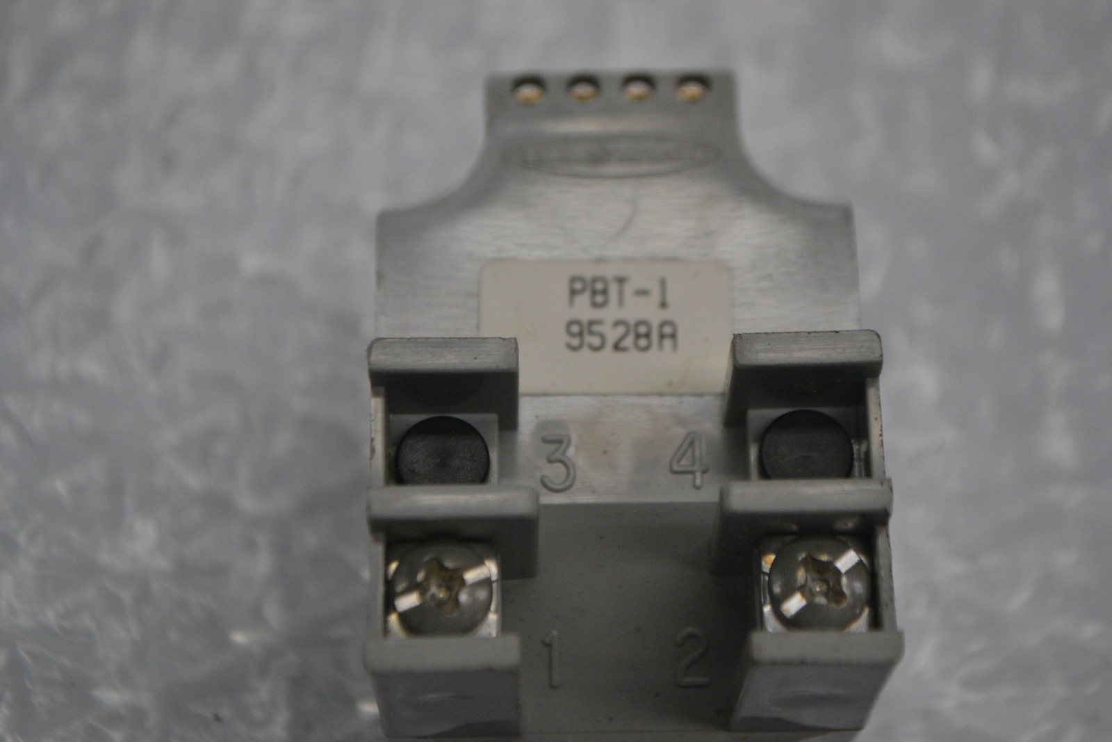 BANNER PBT-1 9628A WIRE POWER BLOCK NSNP