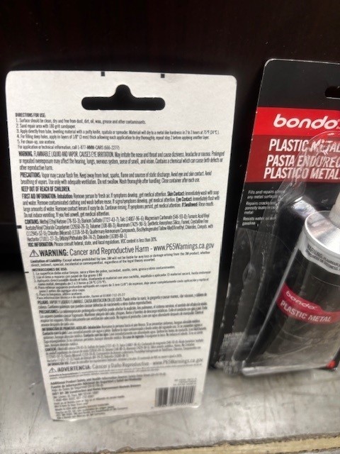 (2 TUBES ) New 3M Bondo Plastic Metal 901 @ 5OZ. EACH TUBE
