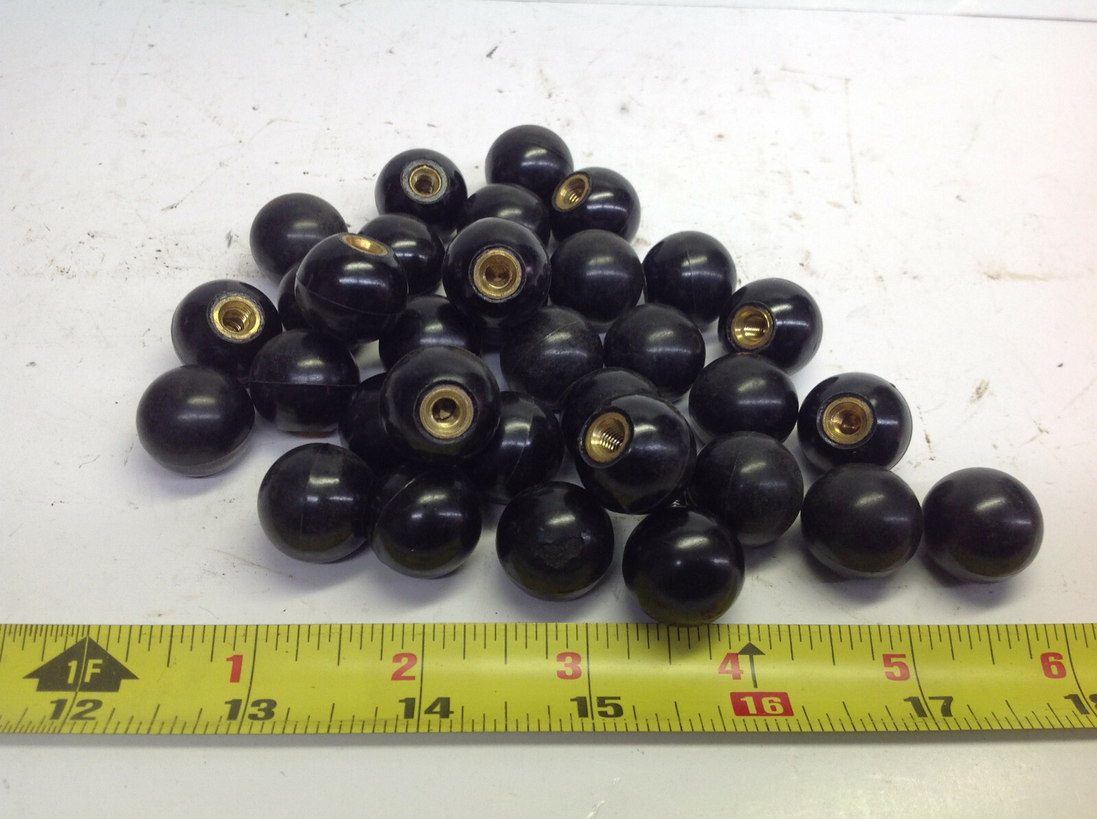round plastic knob 10-32 x 3/4″ Brass Insert (1 lot 25pcs) (#1673- E-1)
