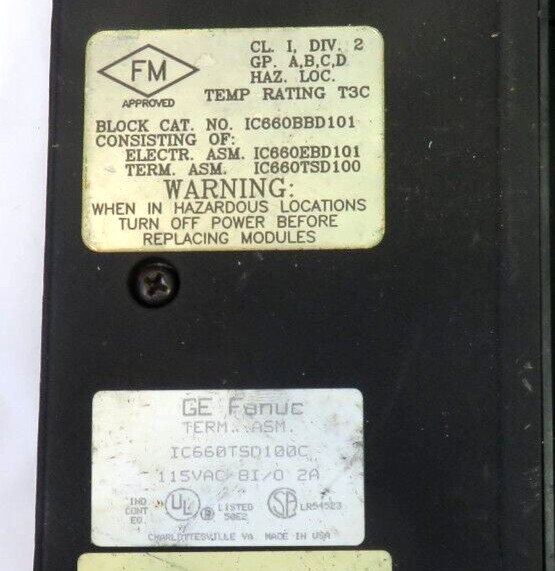 GE Fanuc IC660BBD101 IC660TSD100C Genius I/O Module, FOR PARTS/ REPAIR