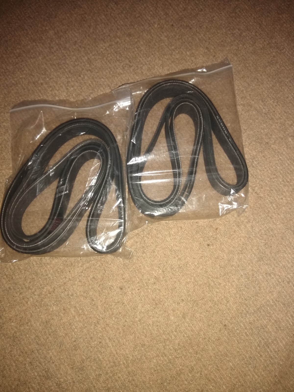 Four 370J10 Poly V-Belts 10 Rib Length 37.0″