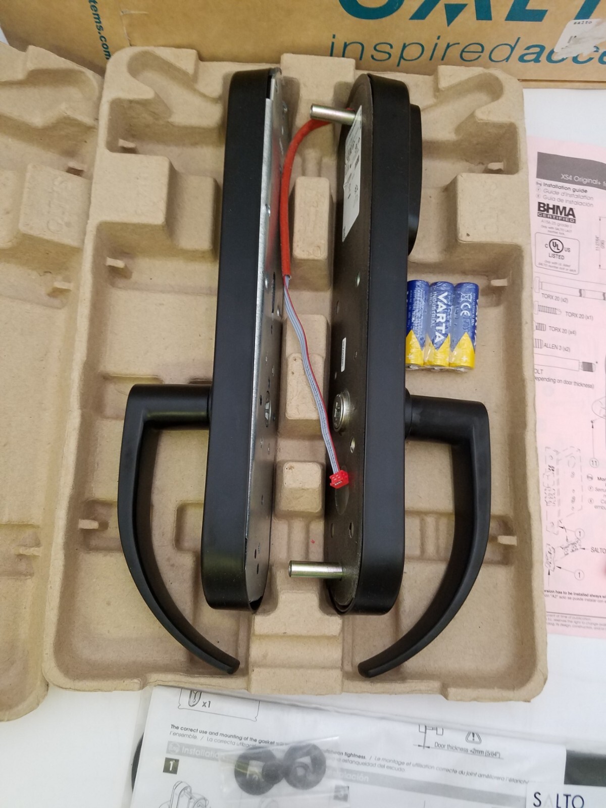 SALTO AM650G00NEB38E5 Electronic Lock / W60M Black (missing mounting screws)