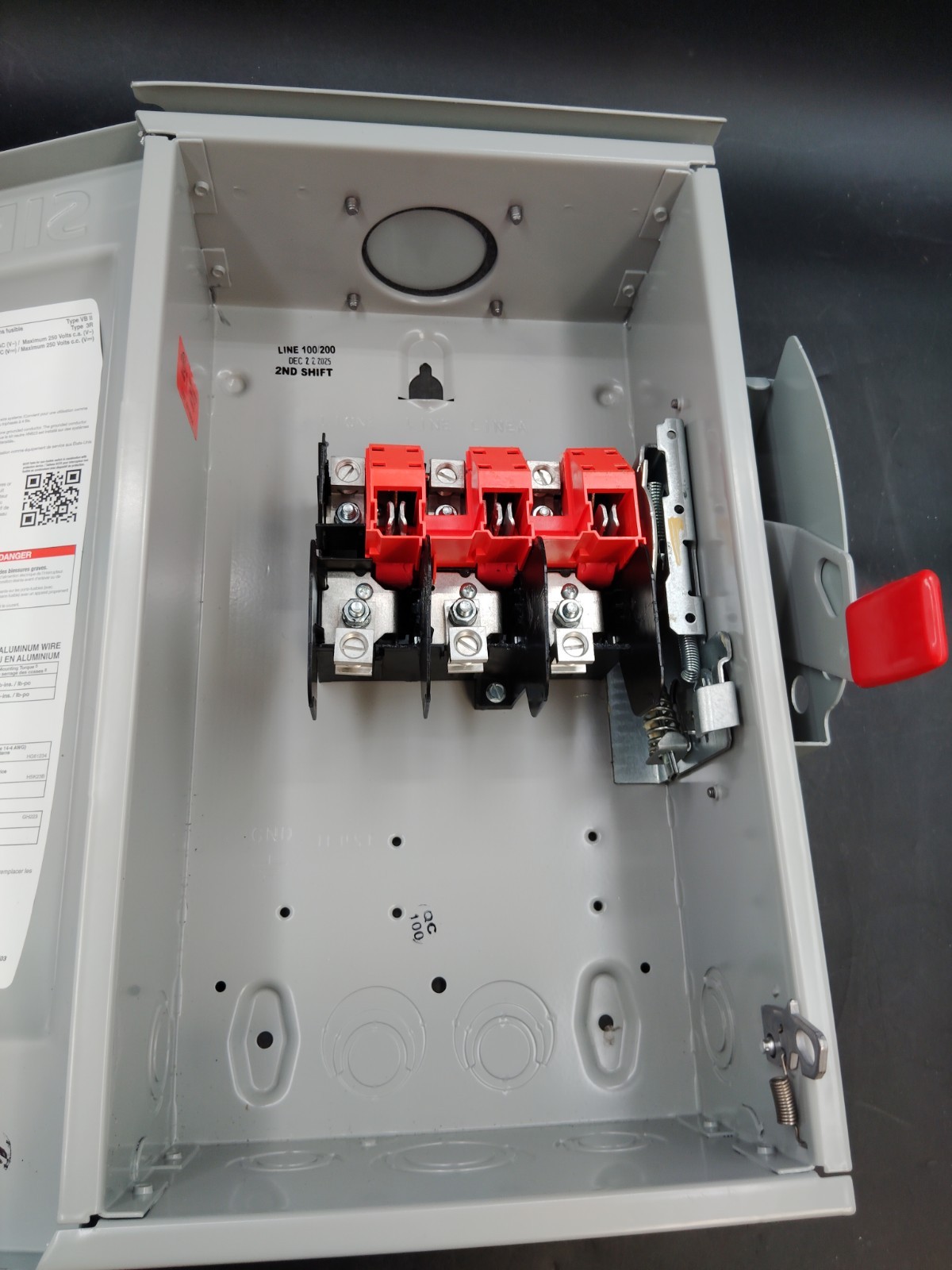 Siemens GNF323RA 100A 240V 3-Pole Non-Fused General Duty Safety Switch NEMA 3R