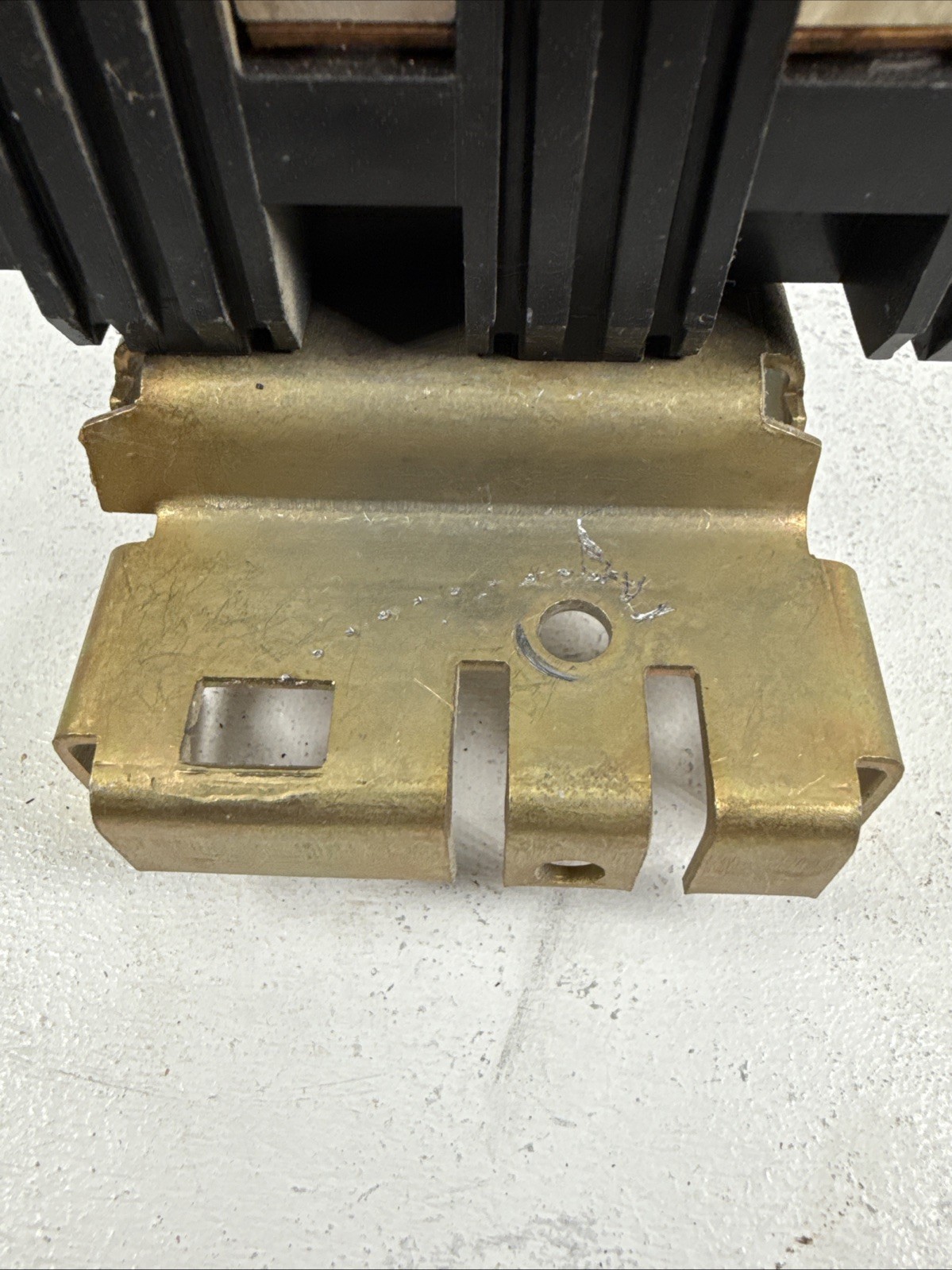 Square D FA34060 Thermal-Magnetic Circuit Breaker, 3-Pole, 60A, 480VAC, 250VDC