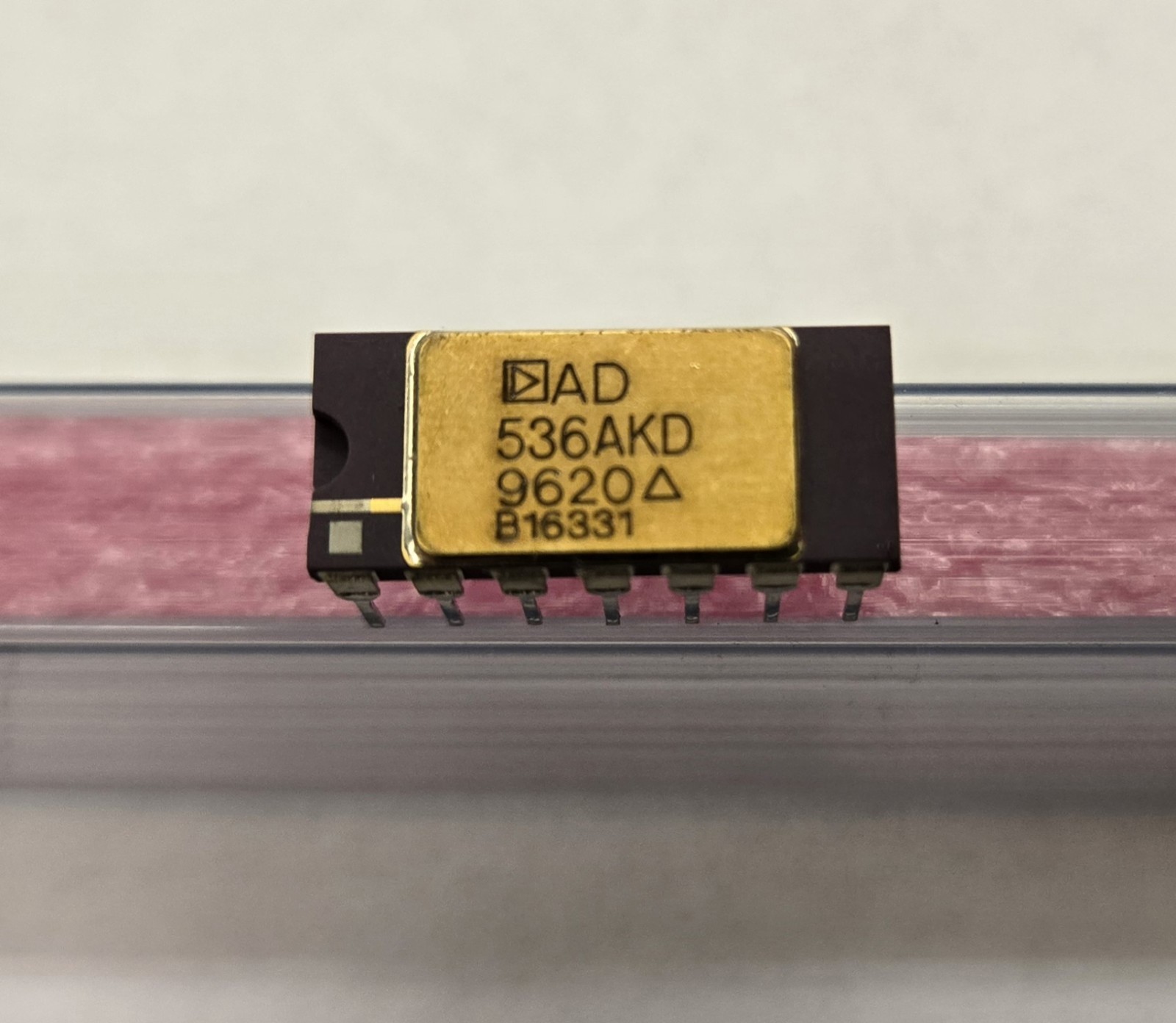 Analog Devices AD536AKD AD536 True RMS-to-DC Integrated Circuit I.C.