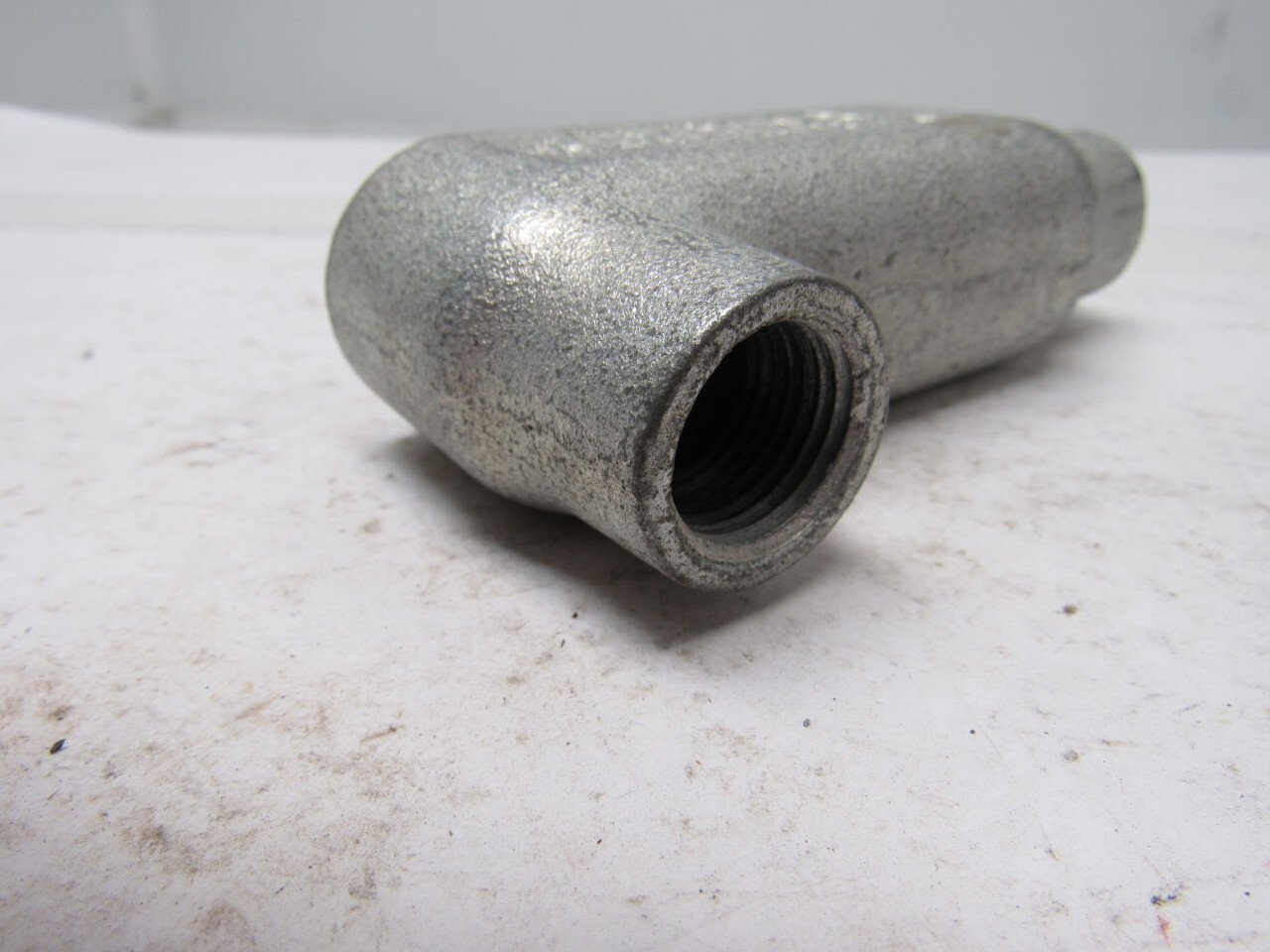 Gedney LB-50 Cast Malleable Iron Threaded Conduit Body Lot Of 6