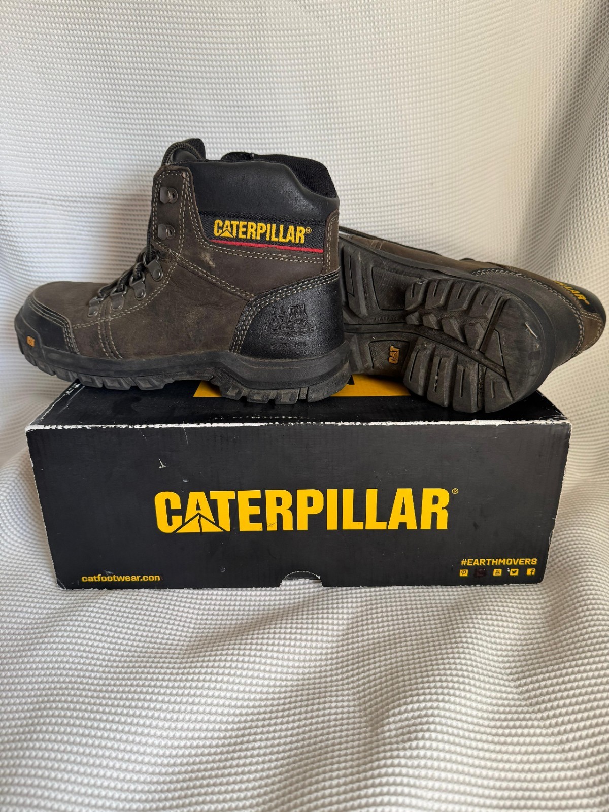 Caterpillar Lace-Up Leather Workwear Boots Brown/Black with Box 7.5M