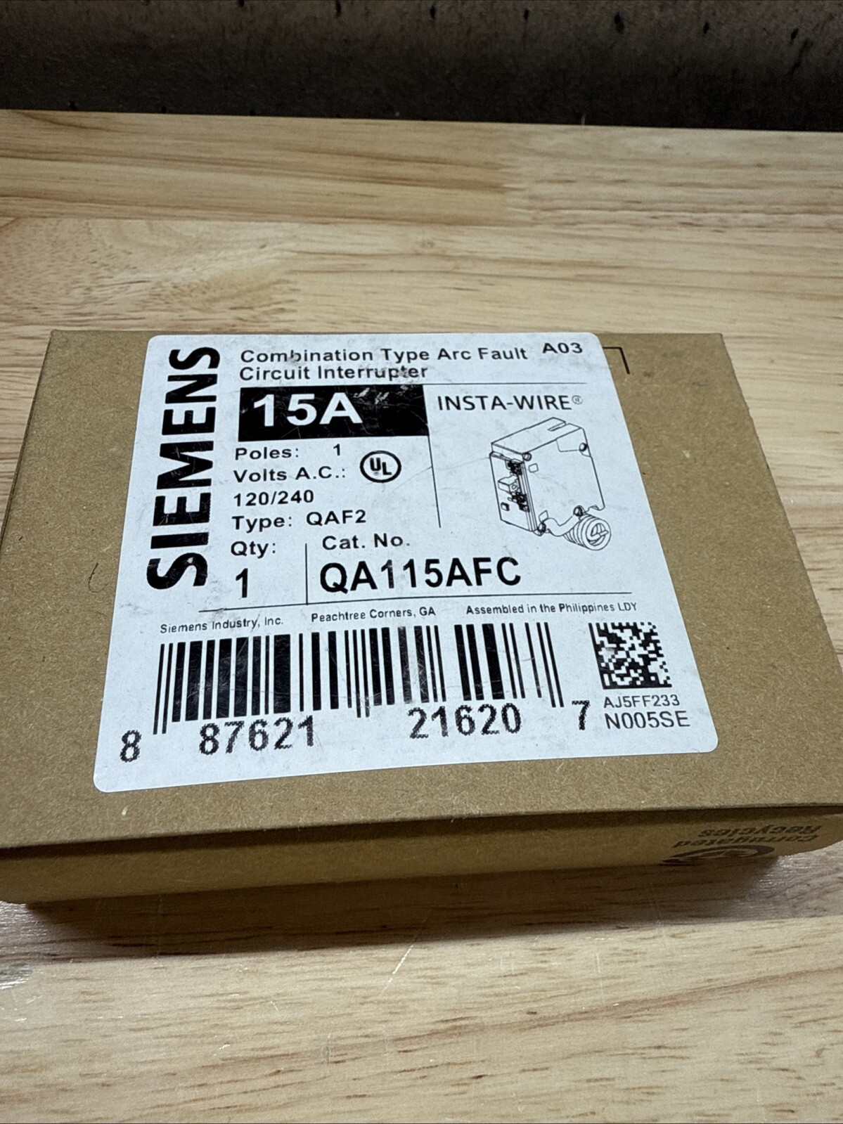 Siemens QA115AFC 1 Pole 15 AMP Arc Fault Combination Breaker AFCI New In Box