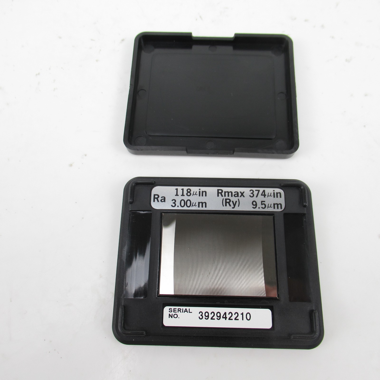 MITUTOYO SJ-210 PORTABLE SURFACE ROUGHNESS TESTER W/