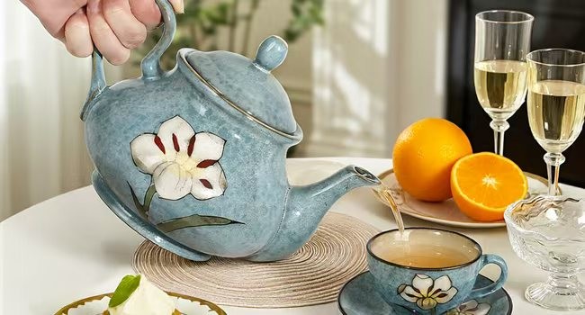Ceramic Teapot 30 oz, Under-Glaze Hand-Painted Porcelain Tea Pot for Blooming