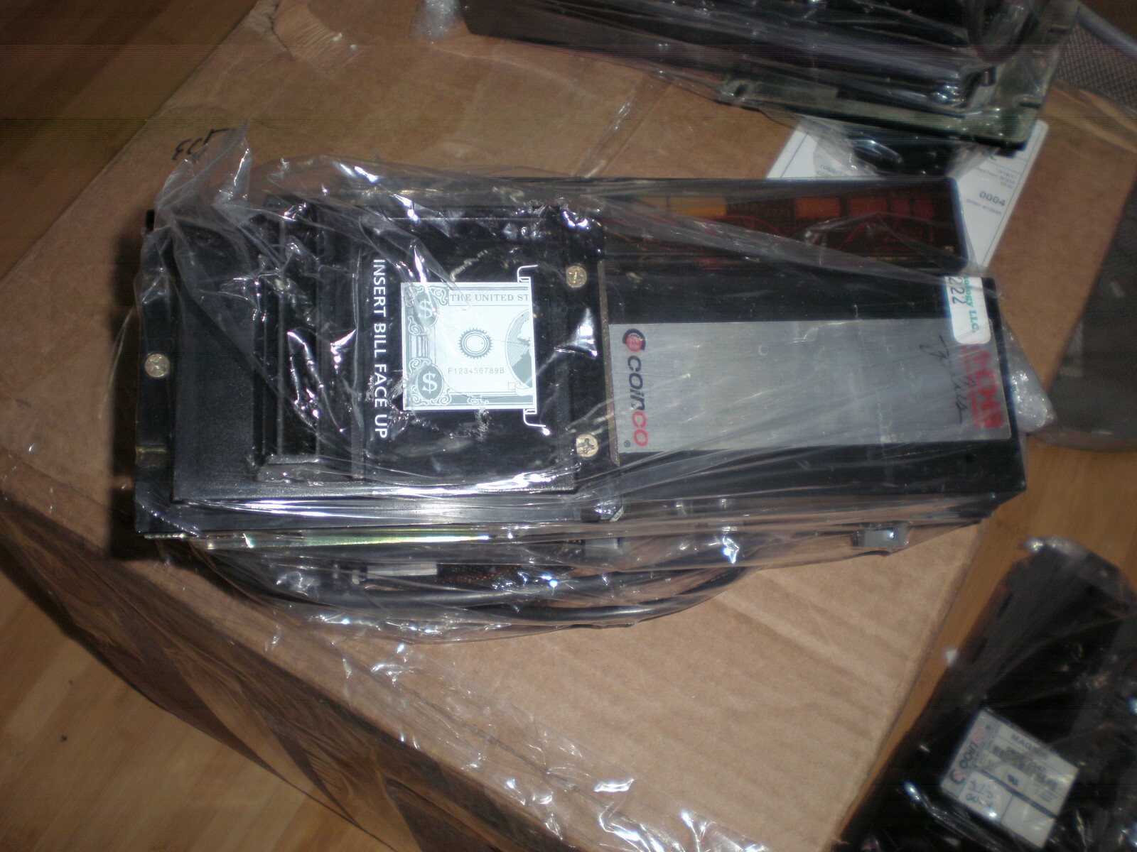 1 COINCO ba 30b BILL ACCEPTOR 117v OR 24V MDB 1 dollar only REFURBISHED