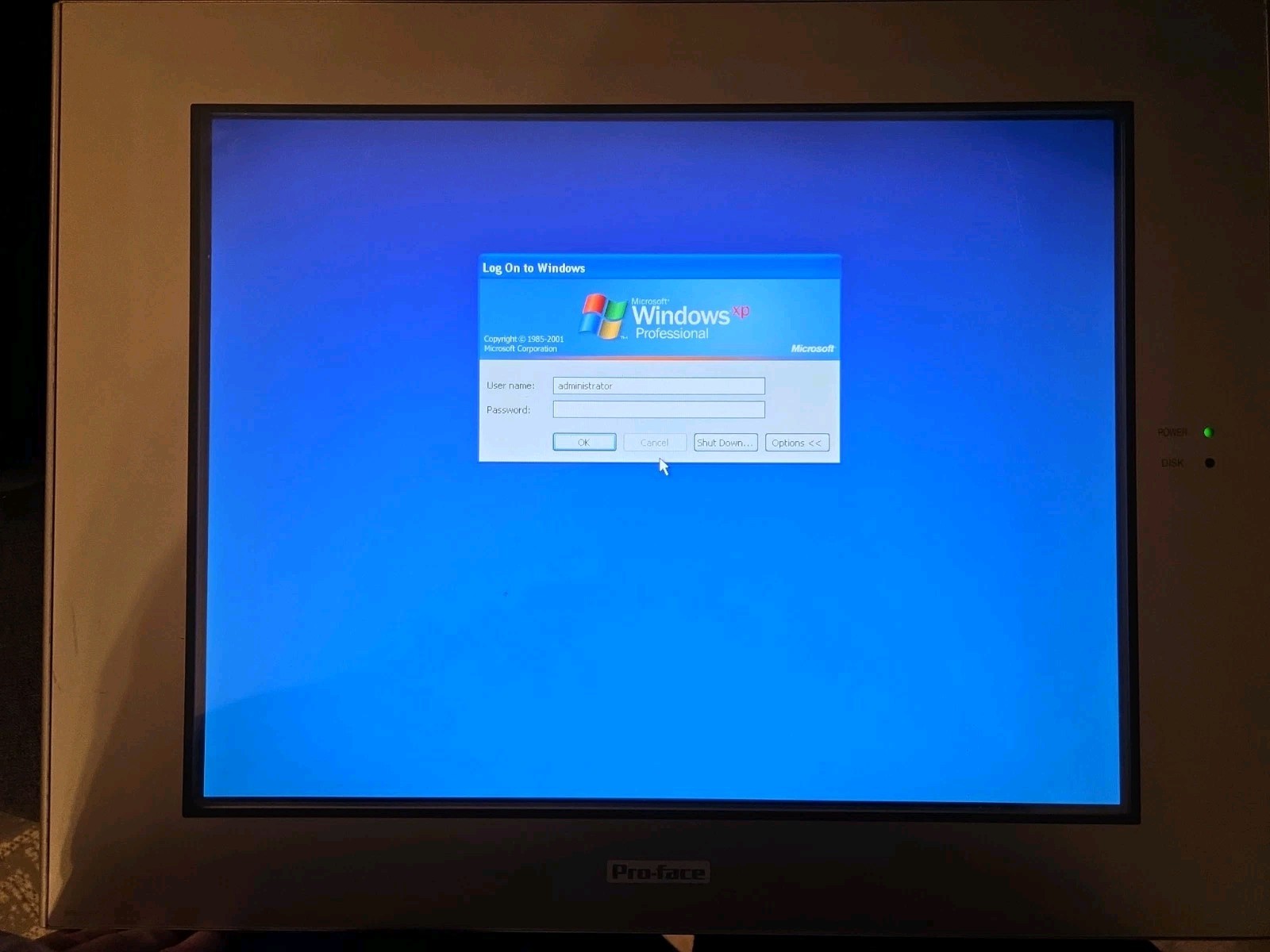 PRO-FACE 3580301-01 PS3710A-T41 HMI PC TOUCH SCREEN 15” 1024X768 100-240V.AC