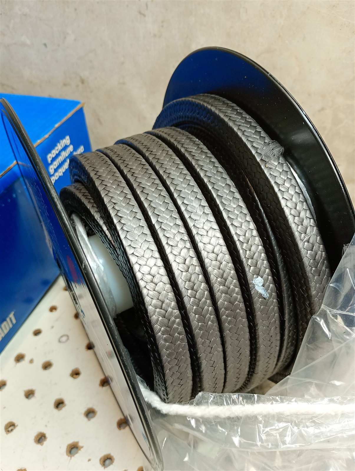 TEADIT 9/16″ Style 2007 Braided Packing, Expanded PTFE Graphite 5.6 lbs.