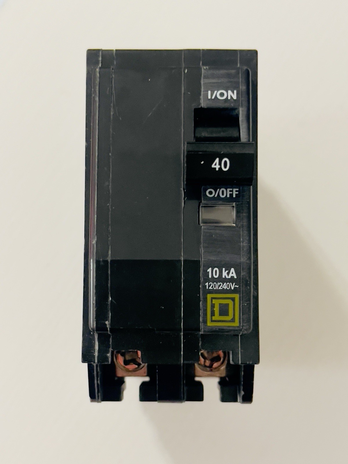 Square D QO240 2-Pole 40 Amp 120/240V Plug-In Circuit Breaker New