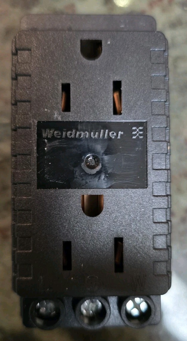 Weidmuller 6720005430 15A 120V Din-rail mount duplex receptacle w/LED indcatr
