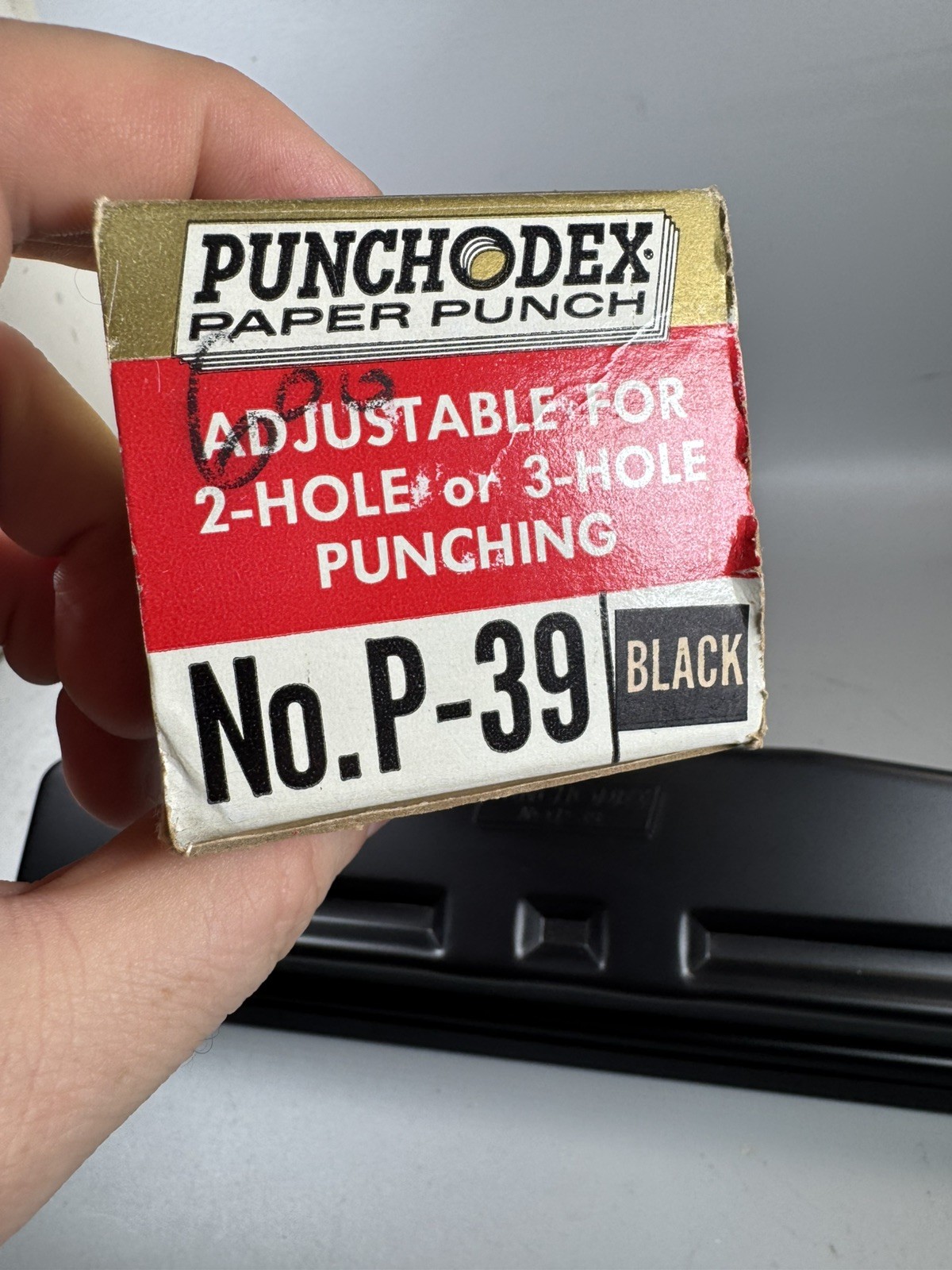 Vintage Punchodex No. P-39 Adjustable 2 or 3 Hole Paper Punch Black Open Box