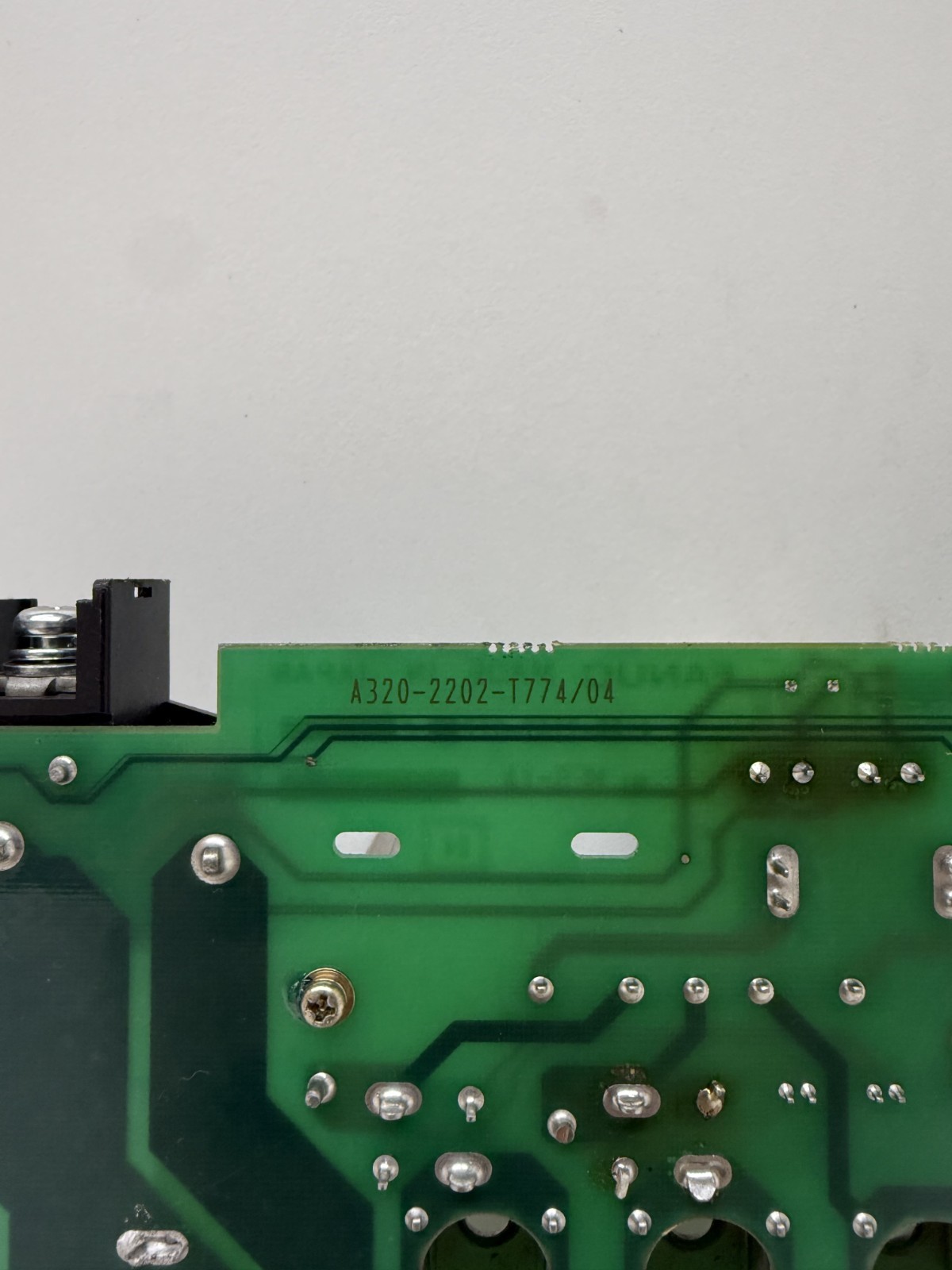 Fanuc A16B-2202-077 / A06B-6079-H106 Servo Drive