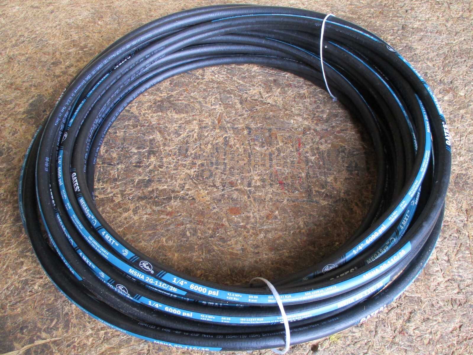 GATES HYDRAULIC HOSE 4MXT 1/4″ 50′ FEET TWO WIRE HOSE SAE 100R16 6000 PSI