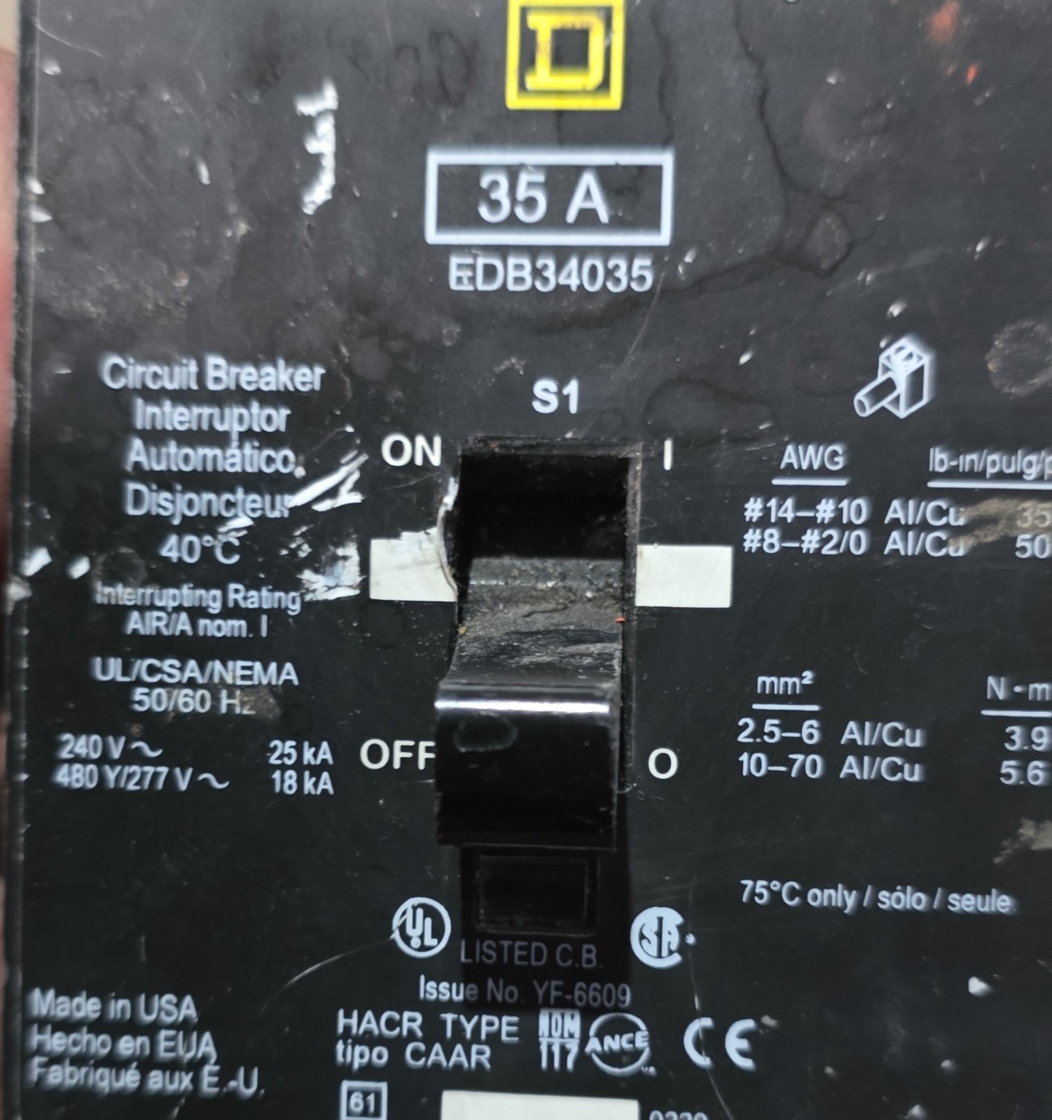 Square D 35A 3-Pole 240V AC Circuit Breaker EDB34035 Panel Mount Switch Black