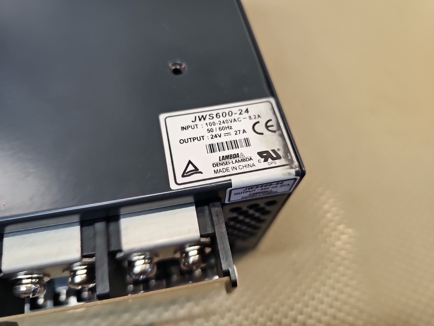 Lambda JWS600-24 Ac To Dc Power Supply 100-240v-ac 27a Amp 24v-dc 600w