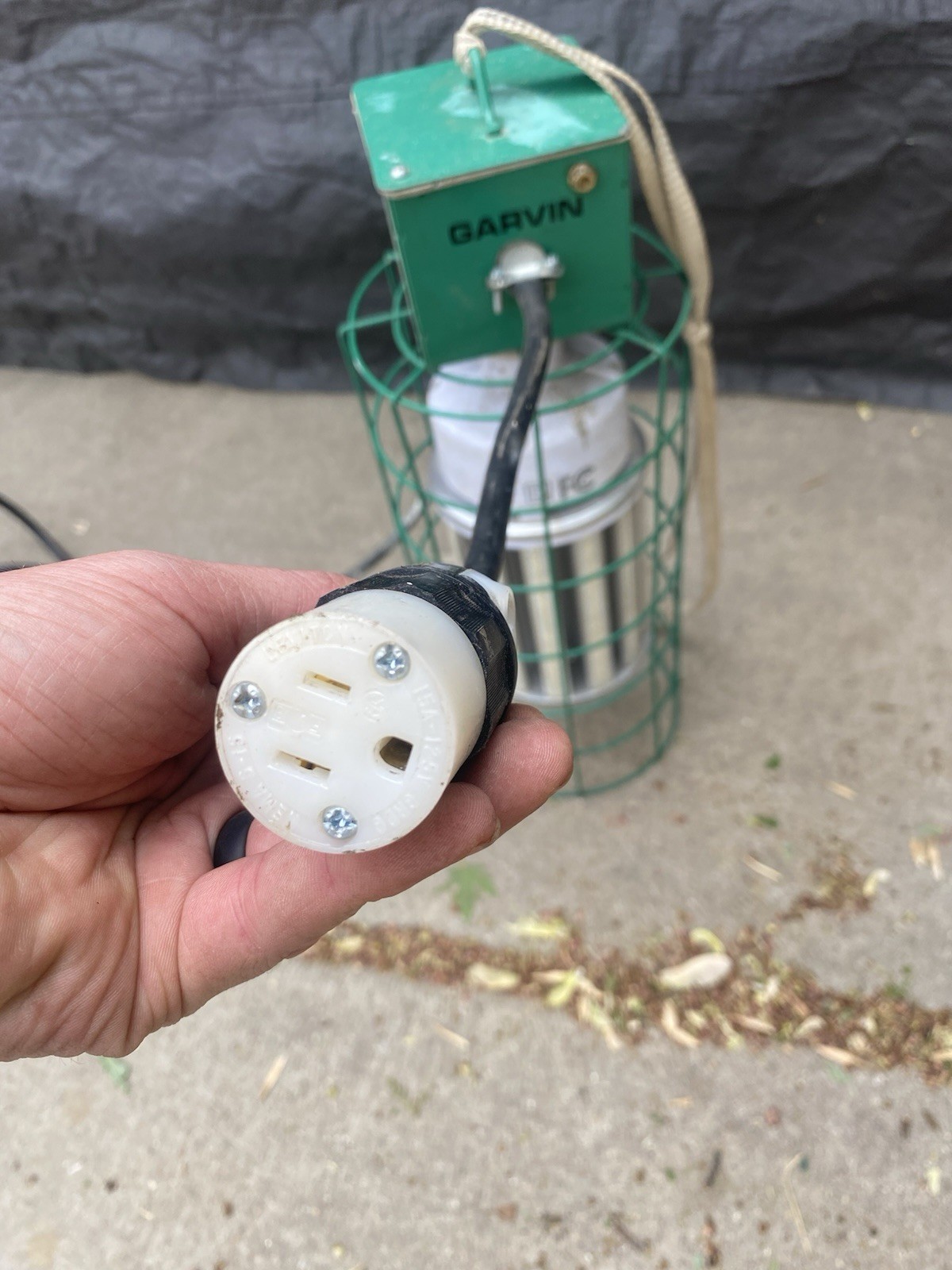 Job-site work temp work light, GARVIN (now a Southwire) temporary LED STRING