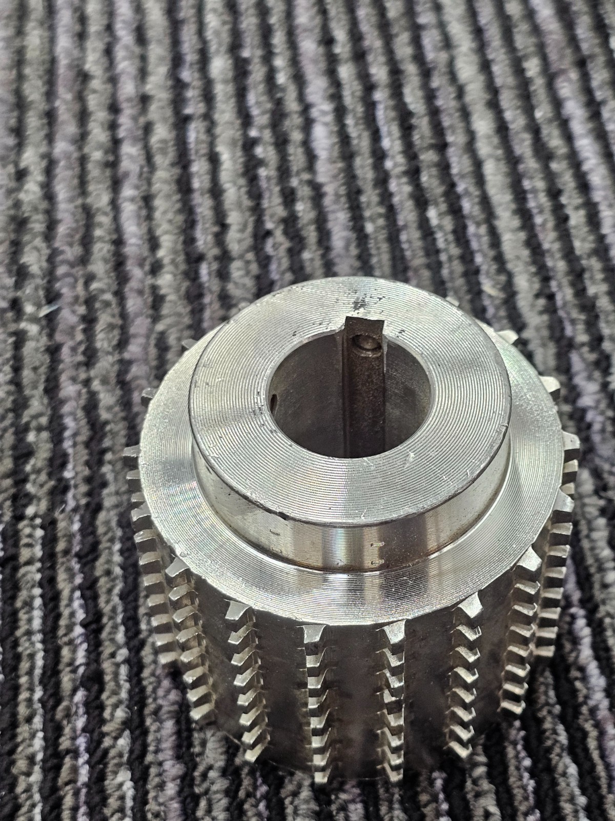 Rexnord Cambridge T303-2.0000-0.5000-1.0000-18 Machine Toothed Sprocket MTS