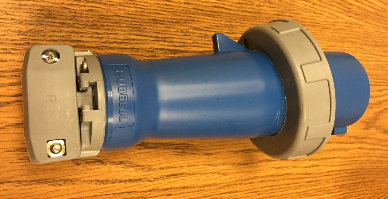 Hubbell HBL560P9W Pin and Sleeve, IEC, Plug, 4P5W, 60/63A 120/208V, 4X/69K