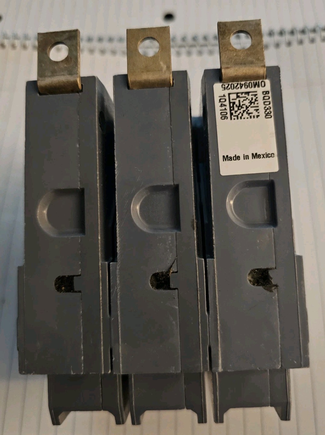 Siemens BQD330 30 Amp 480 VAC 3 Pole Type BQD Bolt On Breaker NO BOX