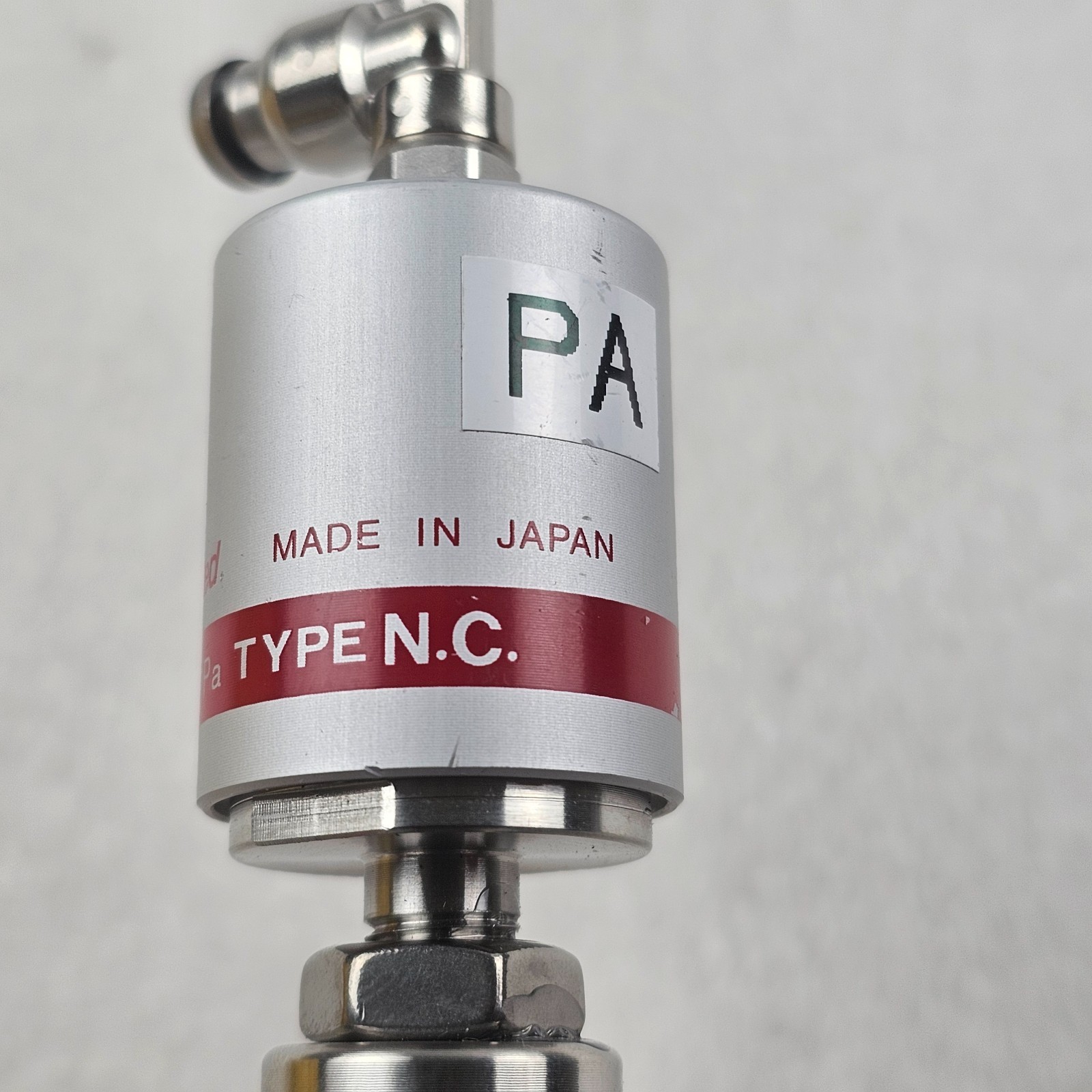Fujikin Incorporated O.P. 0.5~0.6MPa TYPE N.C./ FUJIKIN 316L-P / JBWVV000