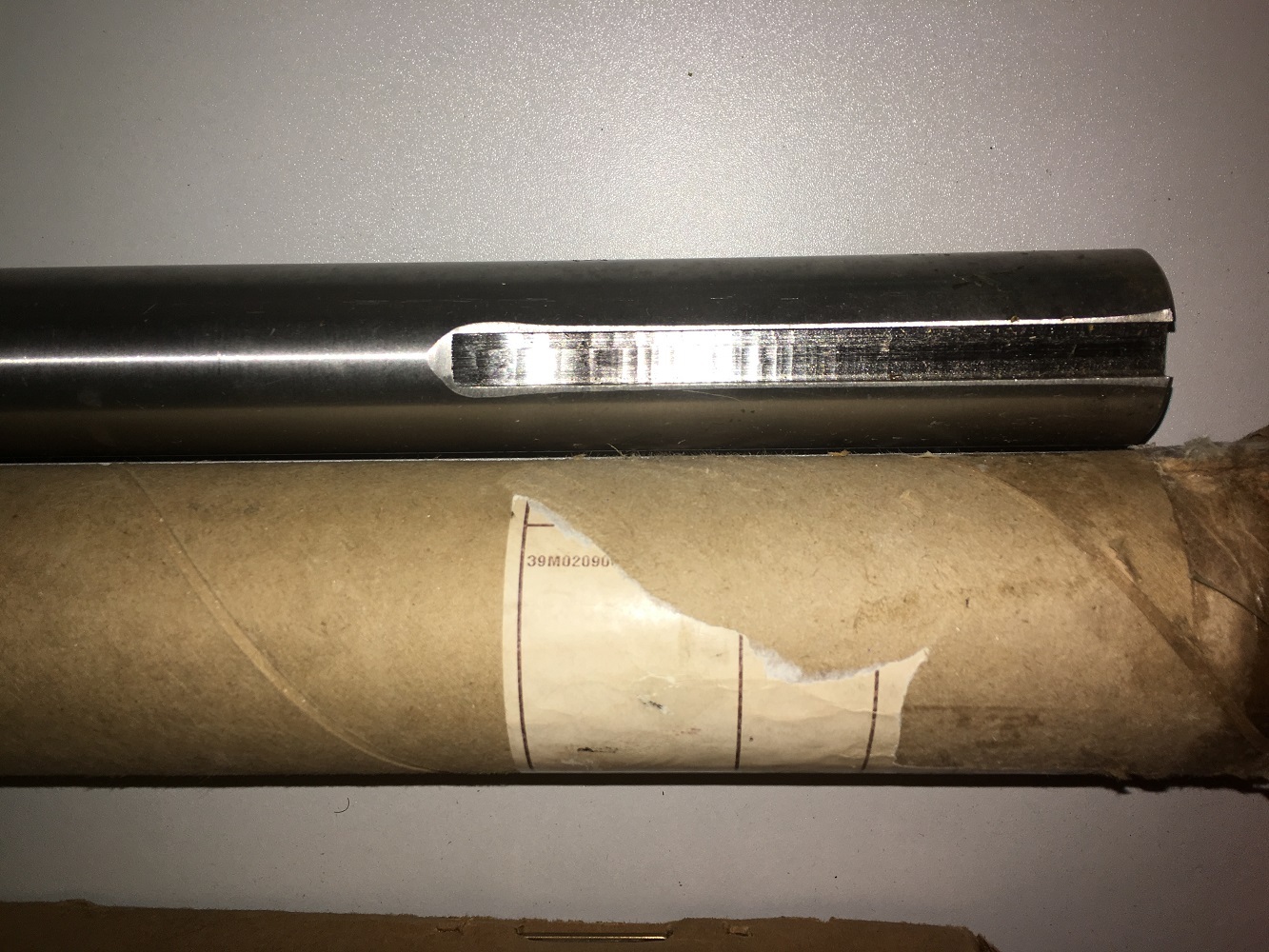 Carrier Part No. 39M02090618 Slotted Steel Shaft Length 29-1/2″ Width 1-1/2″