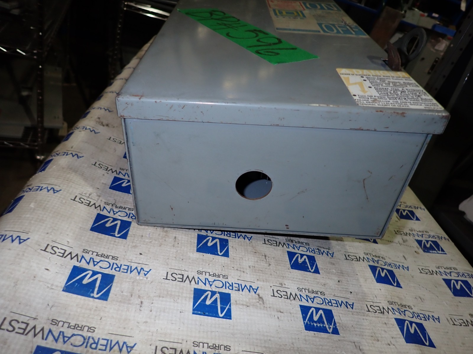 Square D PQ3603G 30 amp 600 volt Fusible 3 Phase 3 Wire 20 HP Bus Plug BP596