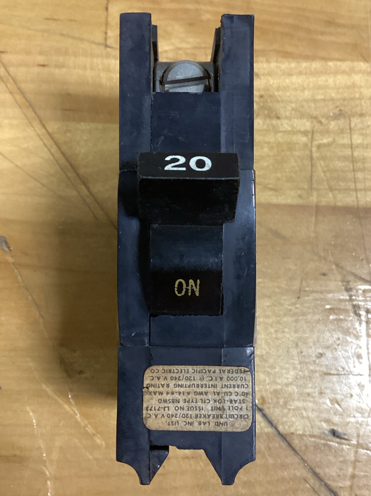 Federal Pacific Electric 20 Amp Circuit Breaker STAB-LOK CTL Type NBSWD