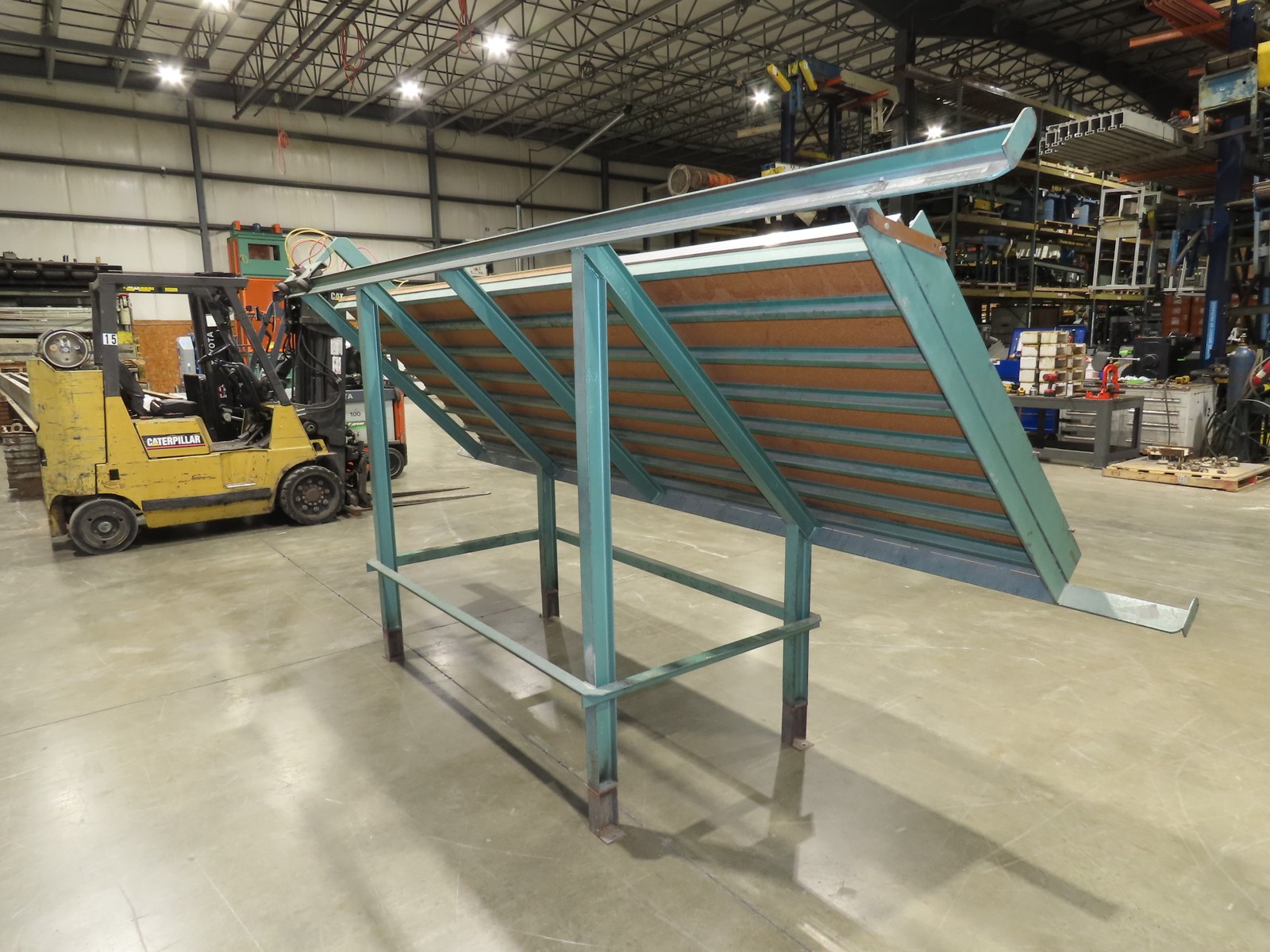RM Evans Ezy Frame 4’x 12′ Face Frame Assembly Pneumatic Clamp Table 45°