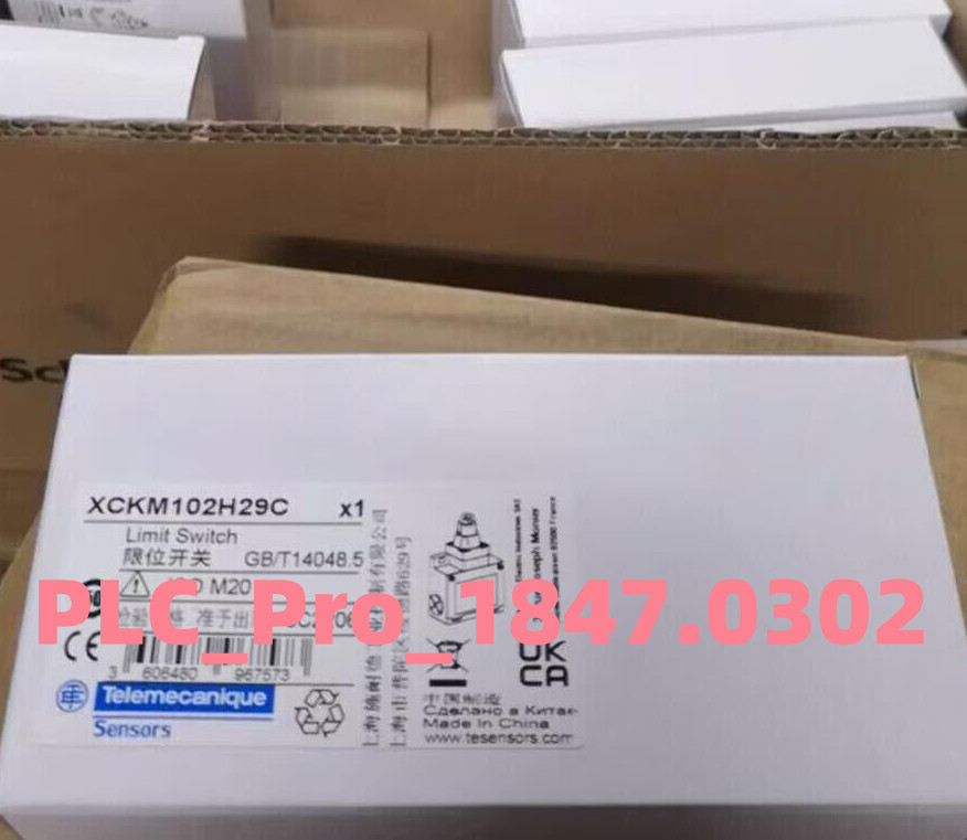 XCKM102H29C 1PCS New Original Schneider XCKM102H29C Limit Switch Fast delivery
