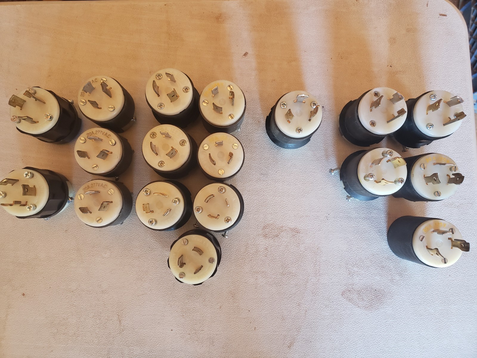 LOT OF 18 Twist Lock Plugs 125v 30A 125v 20A 250v 30A 277v 20A 277v 30A