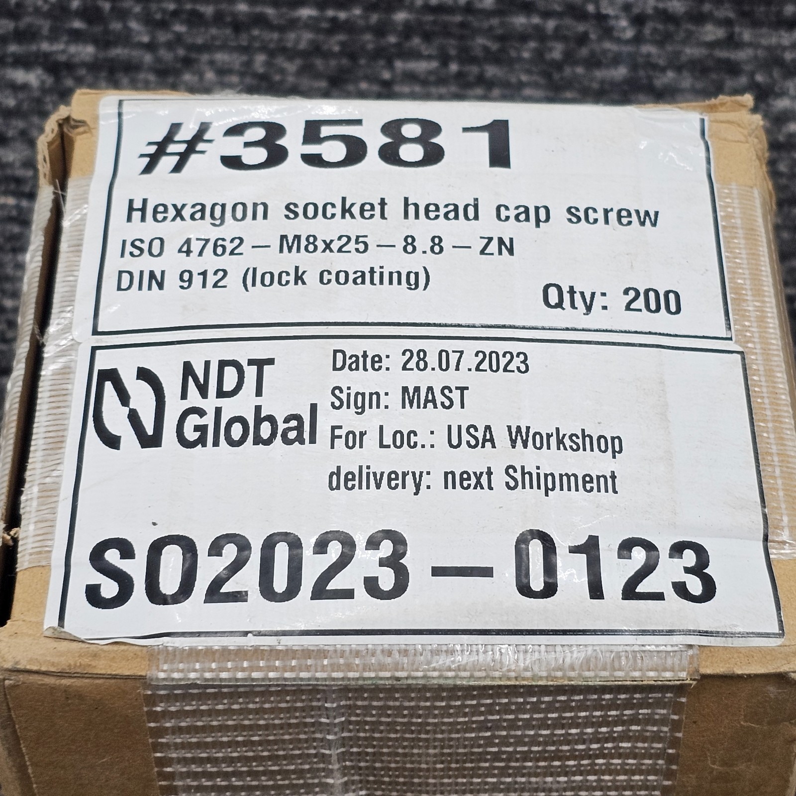 (QTY 200) NDT Global 3581 Hexagon Socket Head Cap Screw ISO 4762 M8x25 8.8 ZN
