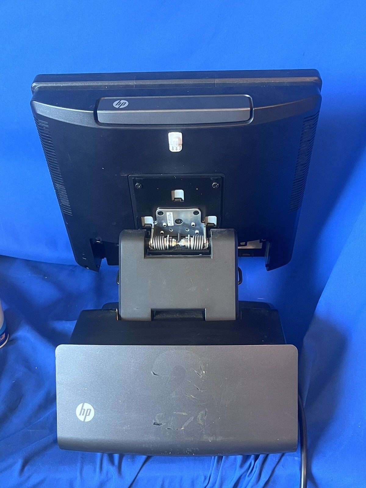 HP RP7 Retail POS System Model 7800 4GB RAM 128GB- No HDD