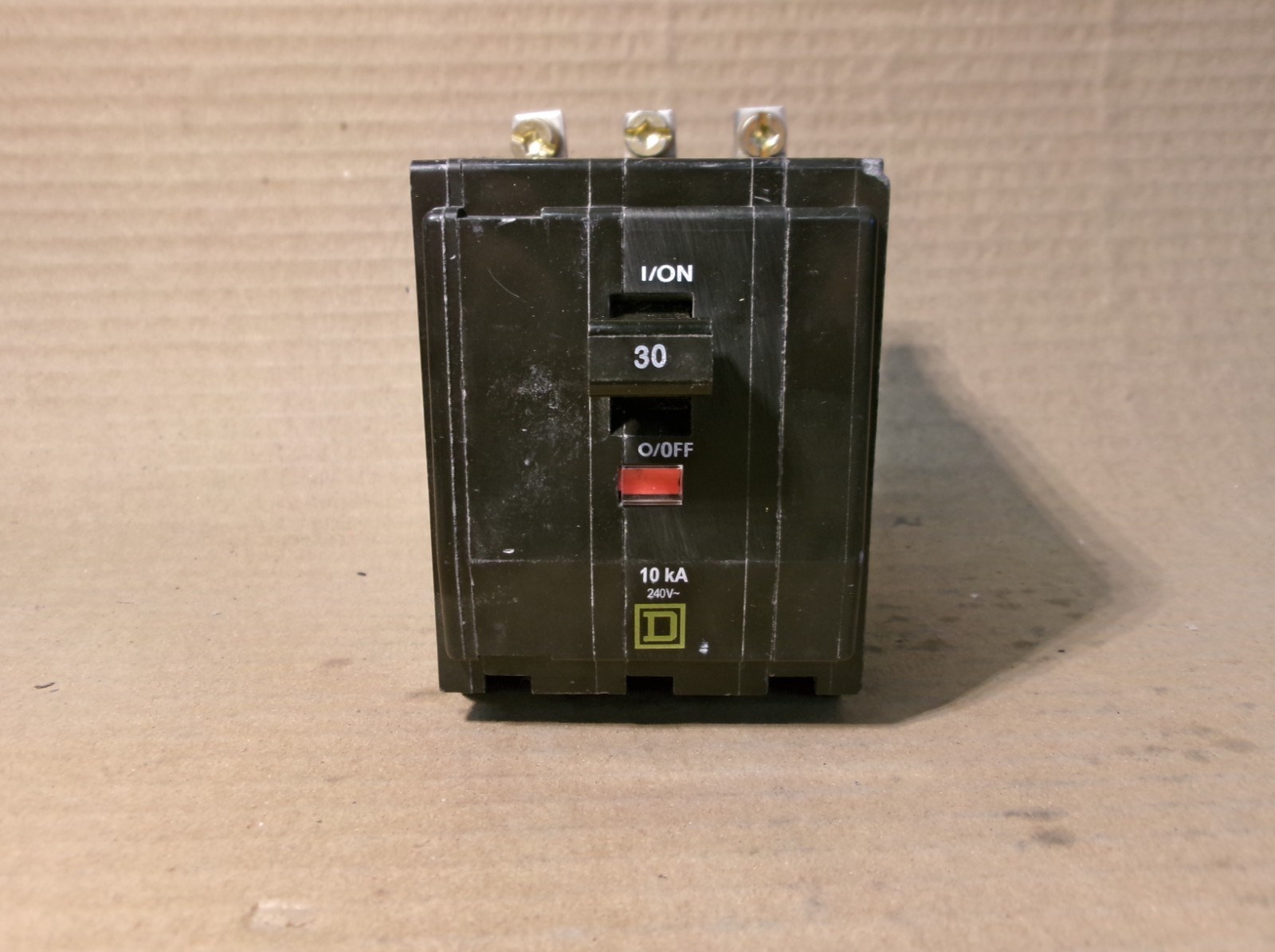 NEW Square D QOB330 3 Pole 30 Amp 240V Circuit Breaker FLAW #95 NTO
