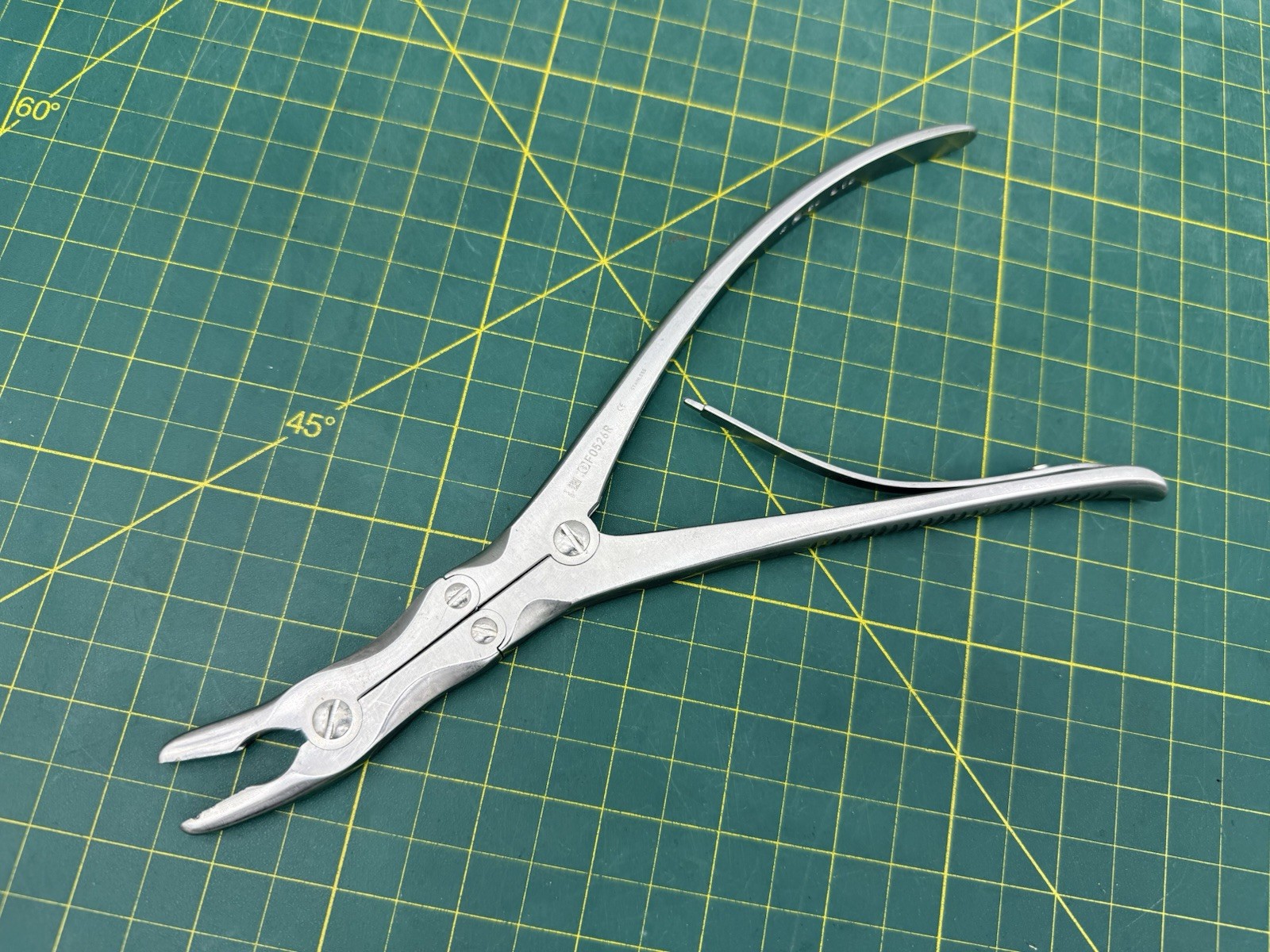 Aesculap FO526R Leksell Bone Rongeur Forceps 245mm 9.6″ Orthopedic Surgical